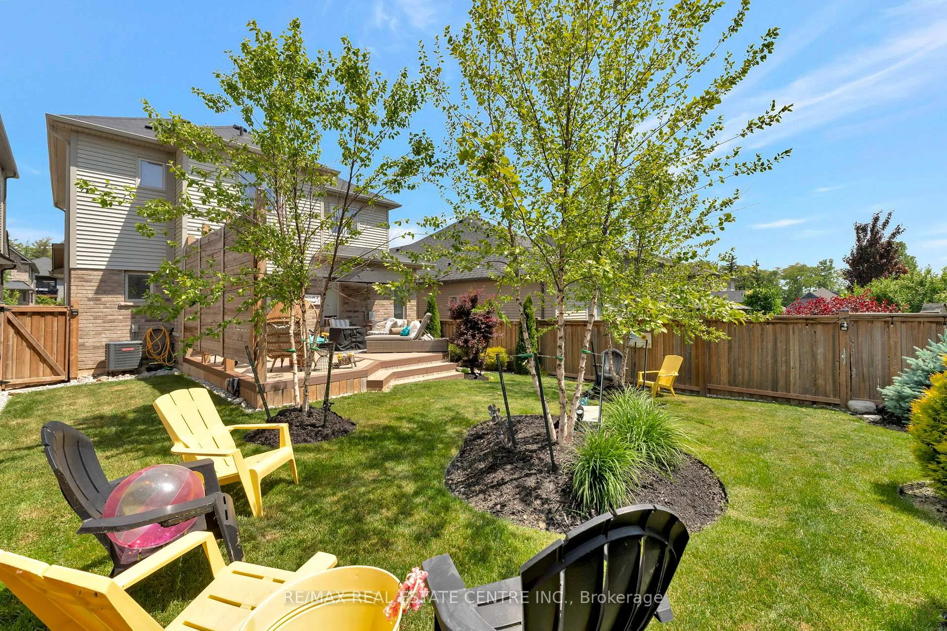 Photo 39 of 25 Vic Chambers Place, Brant, Paris — HOMEH
