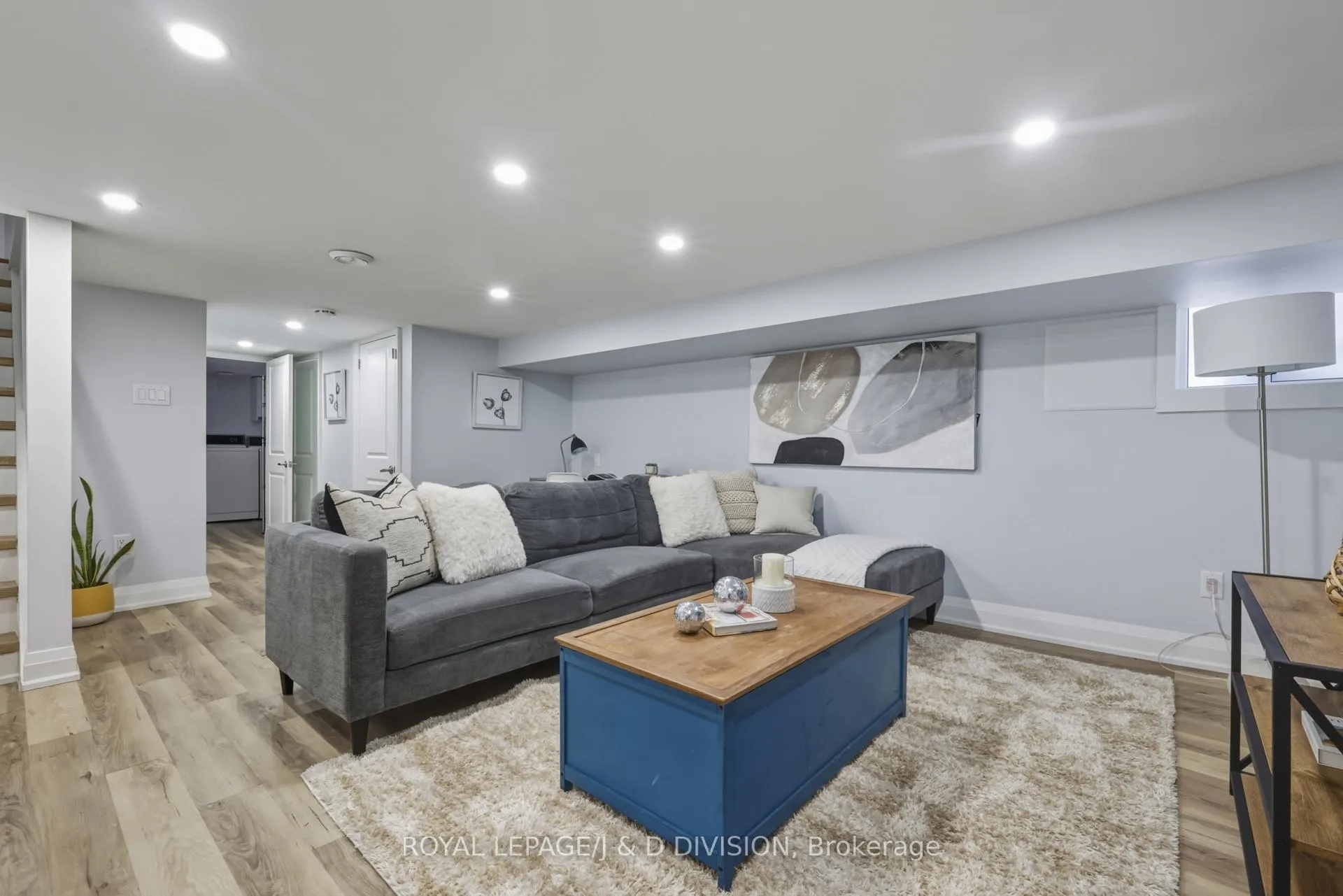 Photo 22 of 65 Edith Drive, Toronto, Yonge-Eglinton — HOMEH