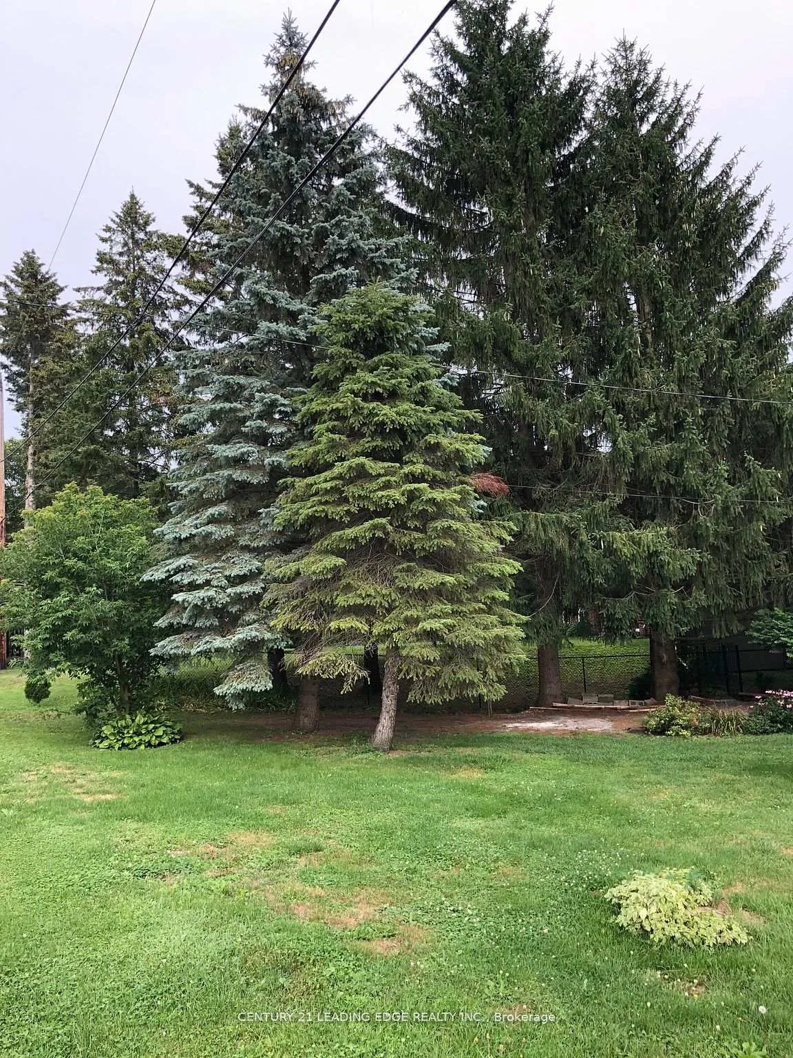 Photo 1 of 39 Cemetery Road, Uxbridge — HOMEH