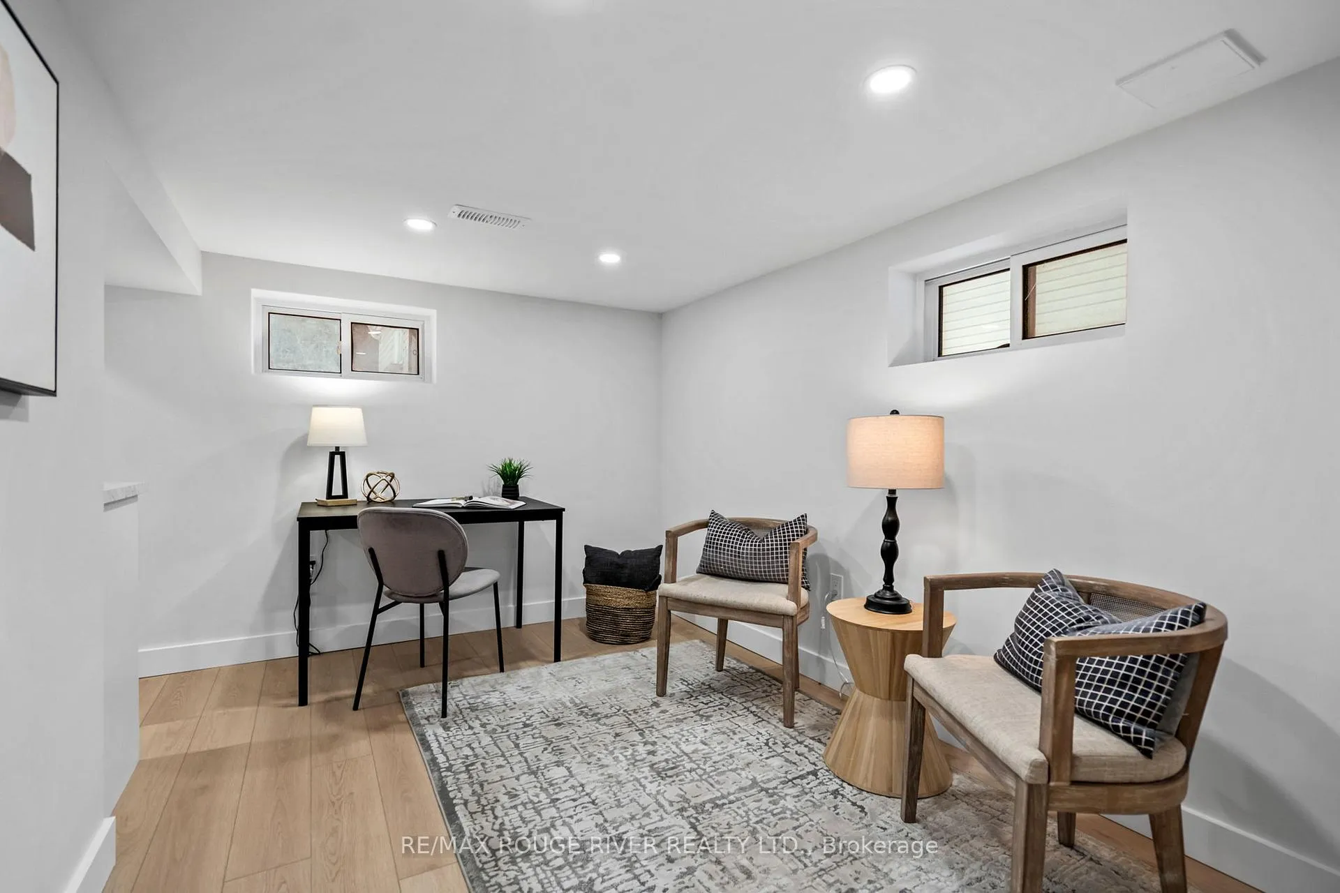 Photo 21 of 231 Roxborough Avenue, Oshawa, O'Neill — HOMEH