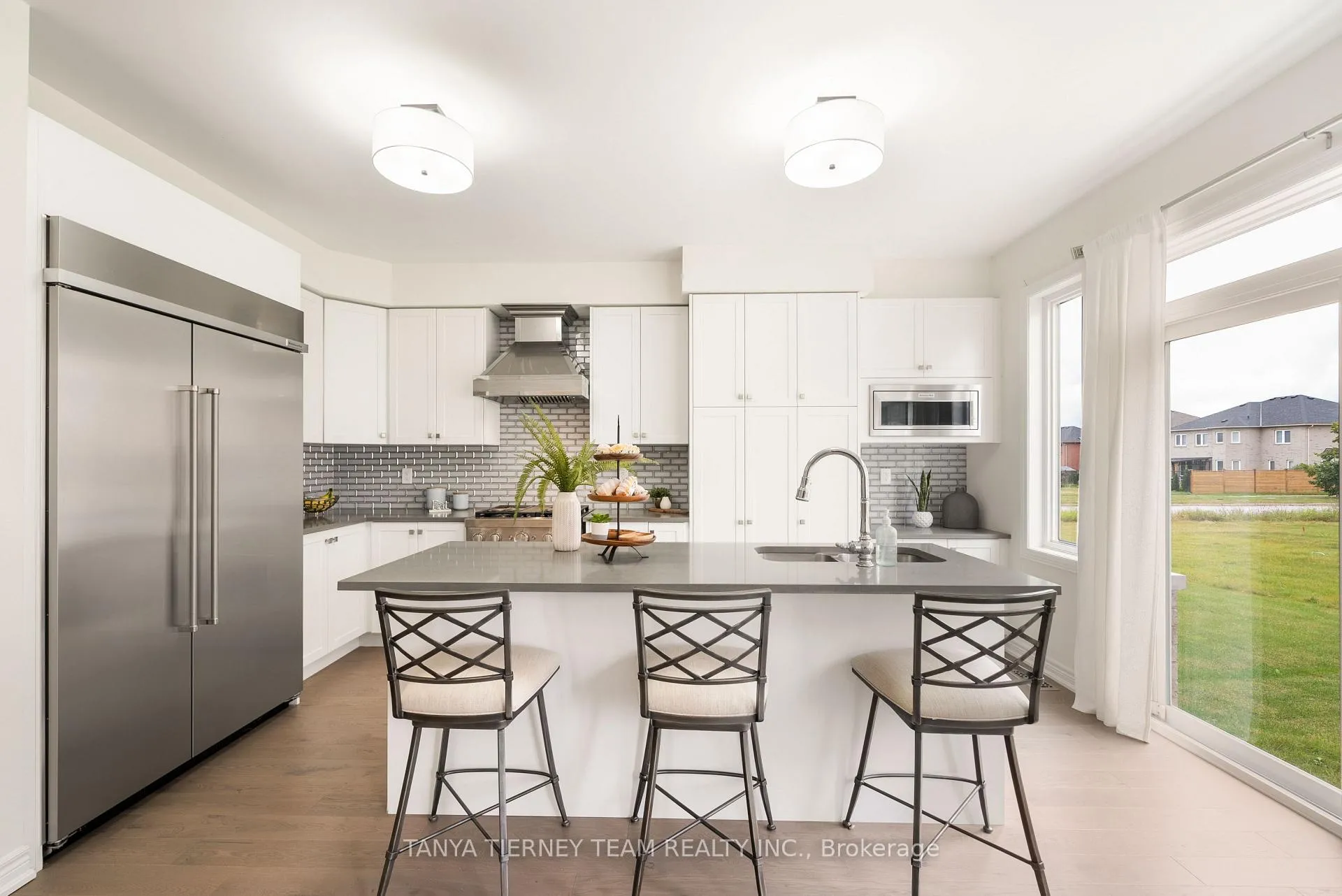 Photo 13 of 6 Burnham Court, Scugog, Port Perry — HOMEH