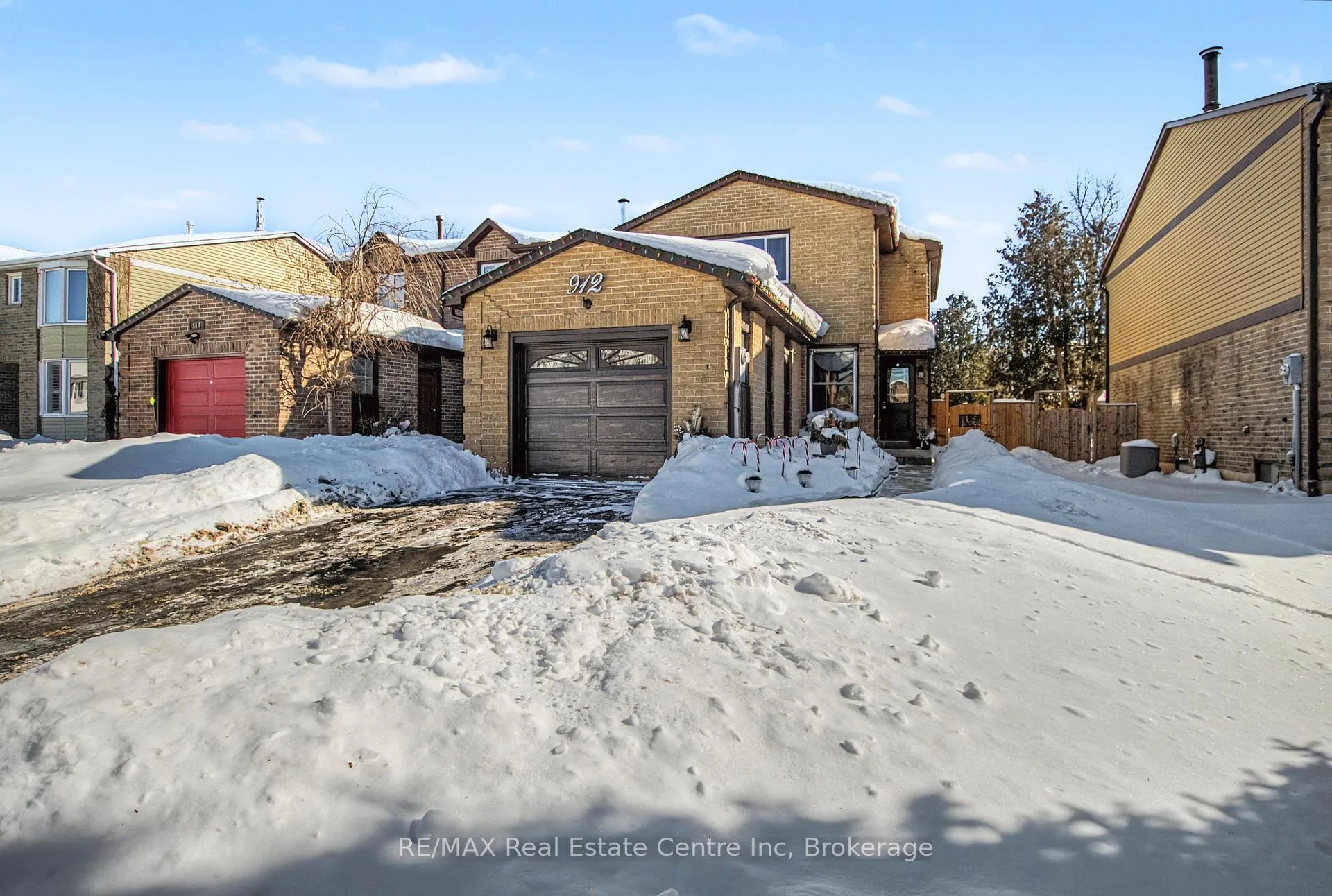 Photo 2 of 912 Laurier Avenue, Milton, Timberlea — HOMEH