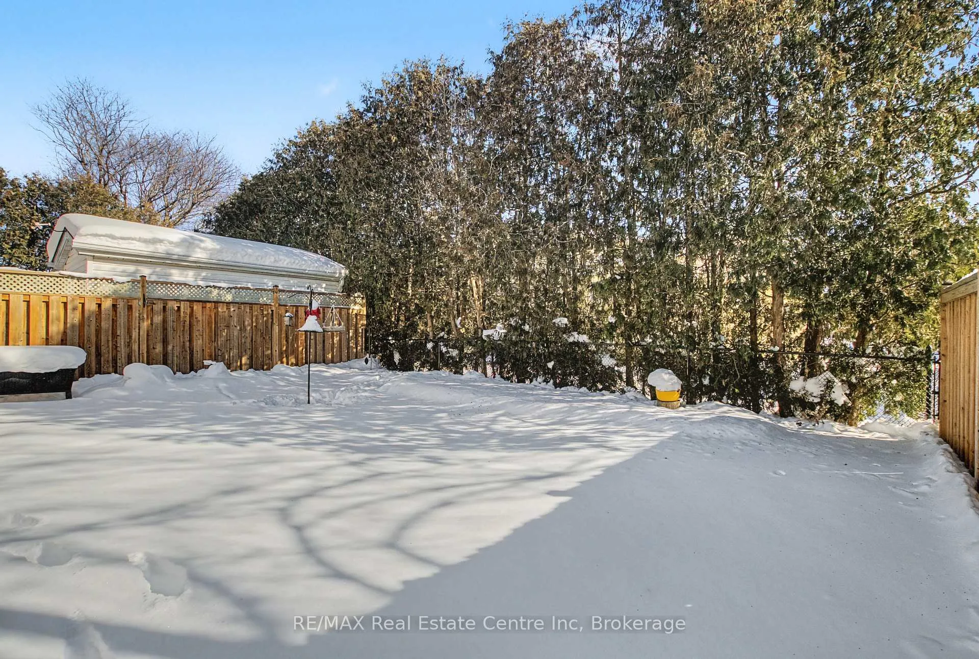 Photo 31 of 912 Laurier Avenue, Milton, Timberlea — HOMEH