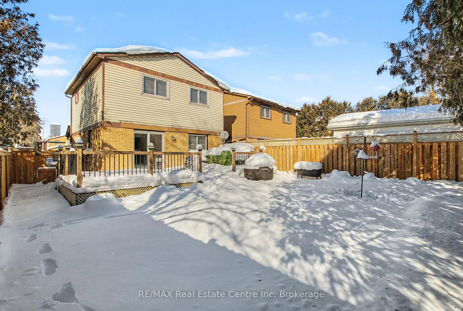 Photo 32 of 912 Laurier Avenue, Milton, Timberlea — HOMEH