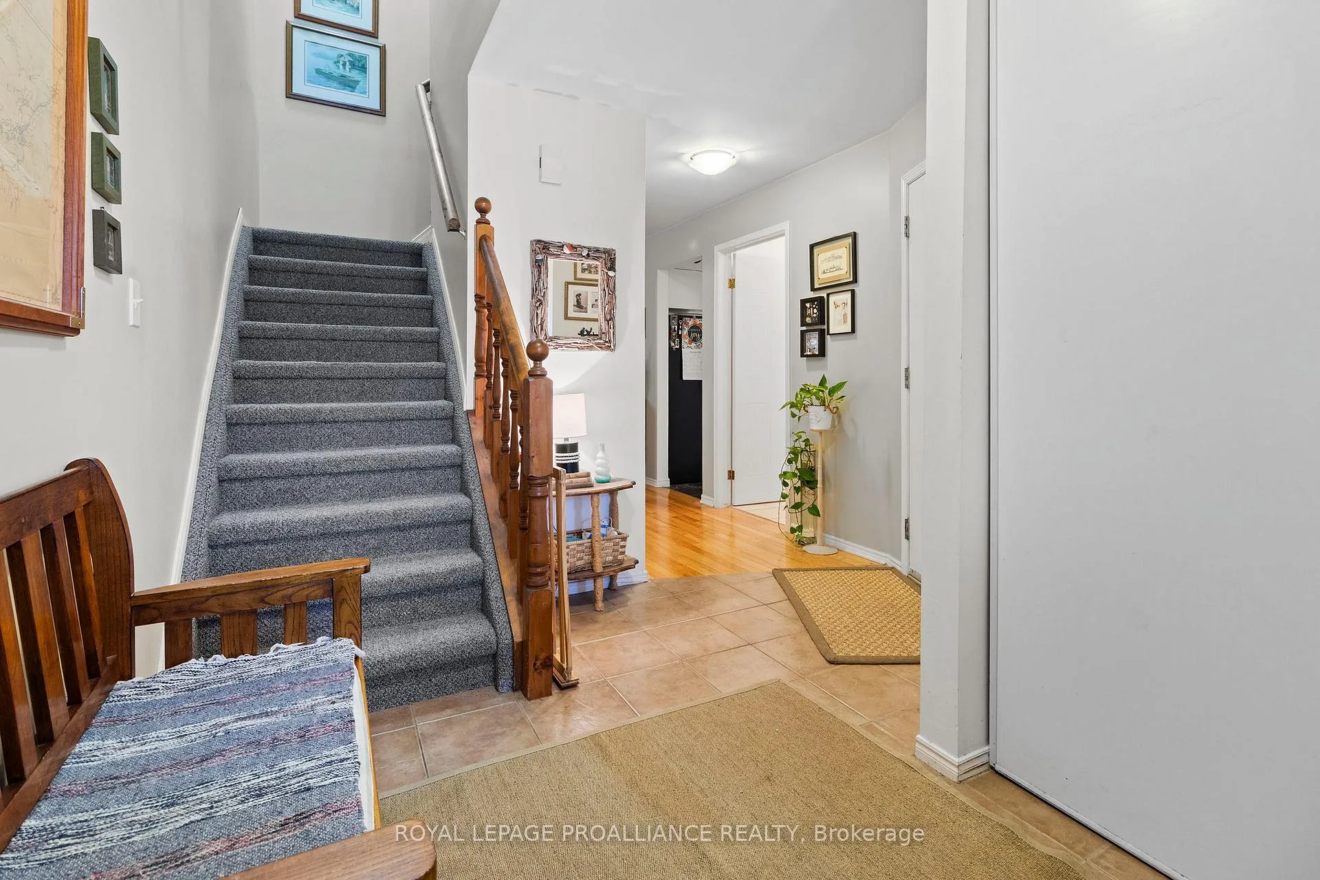 Photo 5 of 1165 Cuthbertson Avenue, Brockville — HOMEH