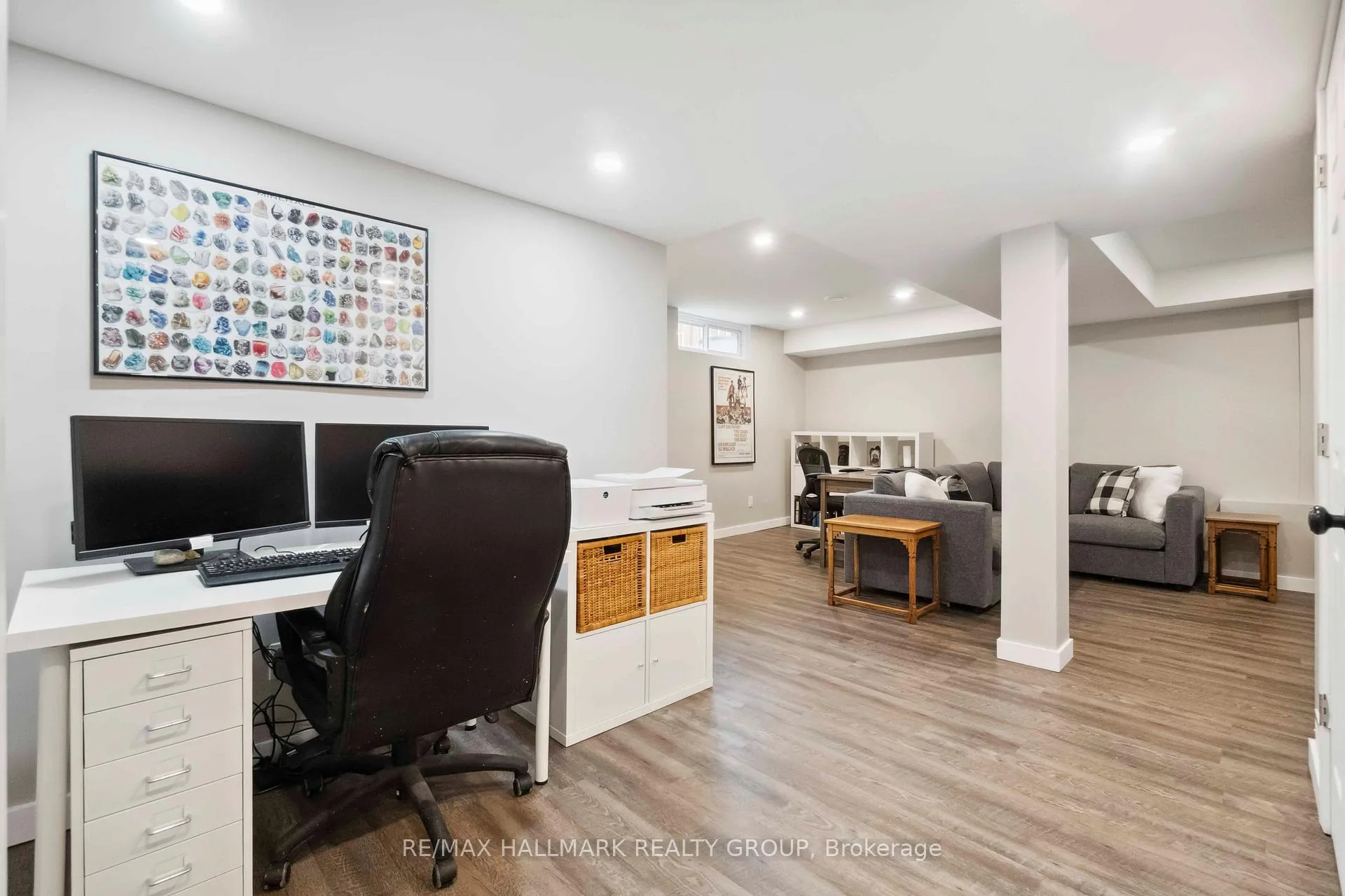 Photo 28 of 1795 Prestwick Drive, Ottawa, Queenswood Heights South — HOMEH