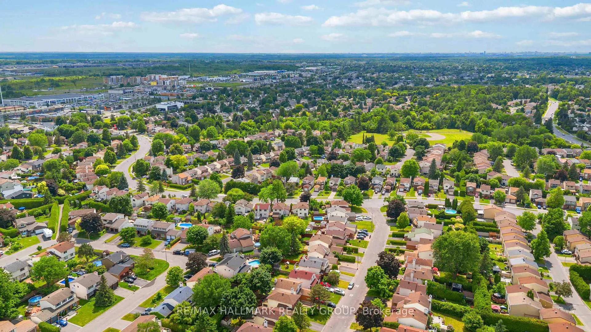 Photo 39 of 1795 Prestwick Drive, Ottawa, Queenswood Heights South — HOMEH