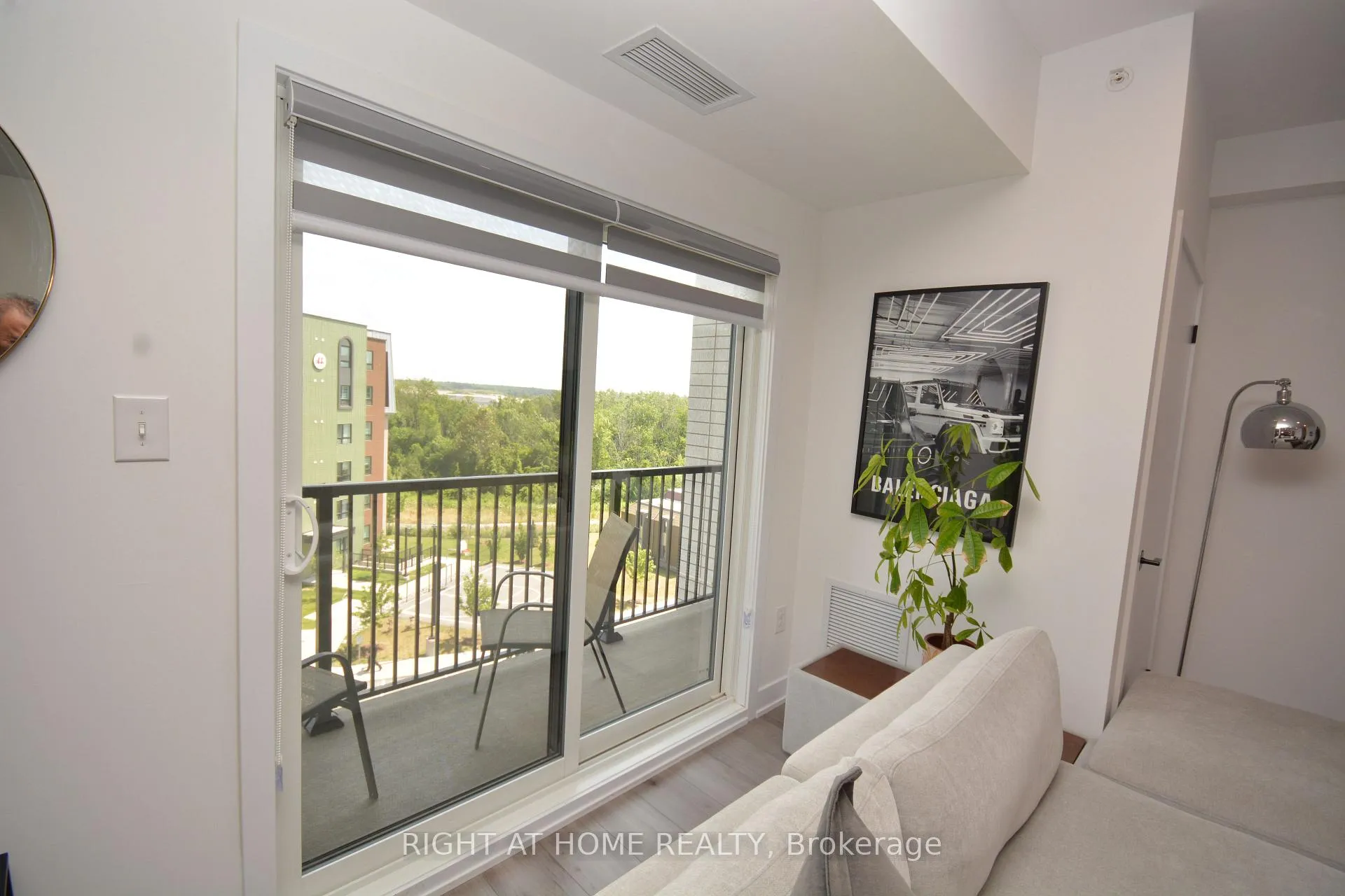 Photo 29 of Unit 411, 8 Culinary Lane, Barrie, Rural Barrie Southeast — HOMEH