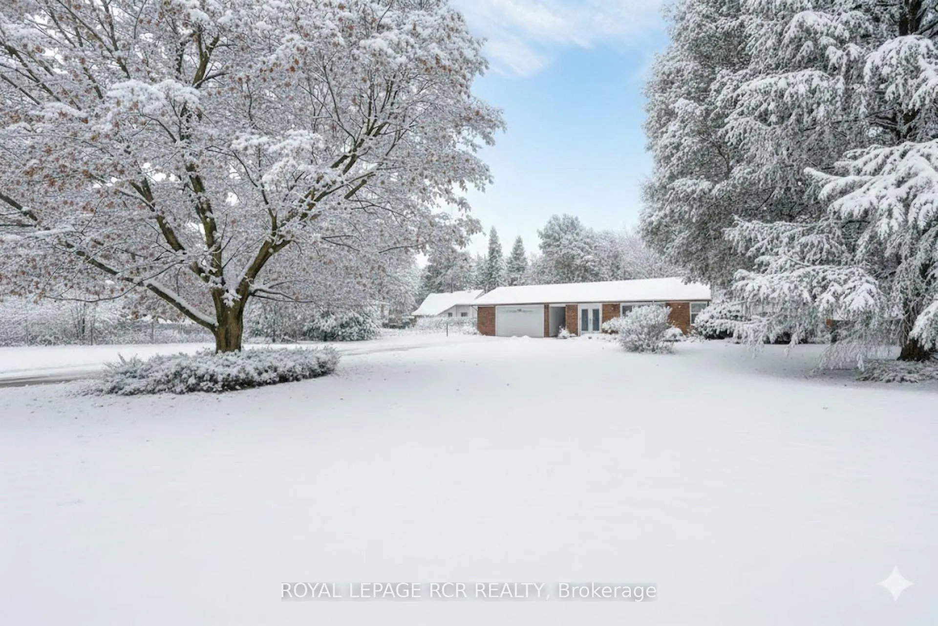 Photo 1 of 2534 Sunnidale Road, Springwater, Rural Springwater — HOMEH