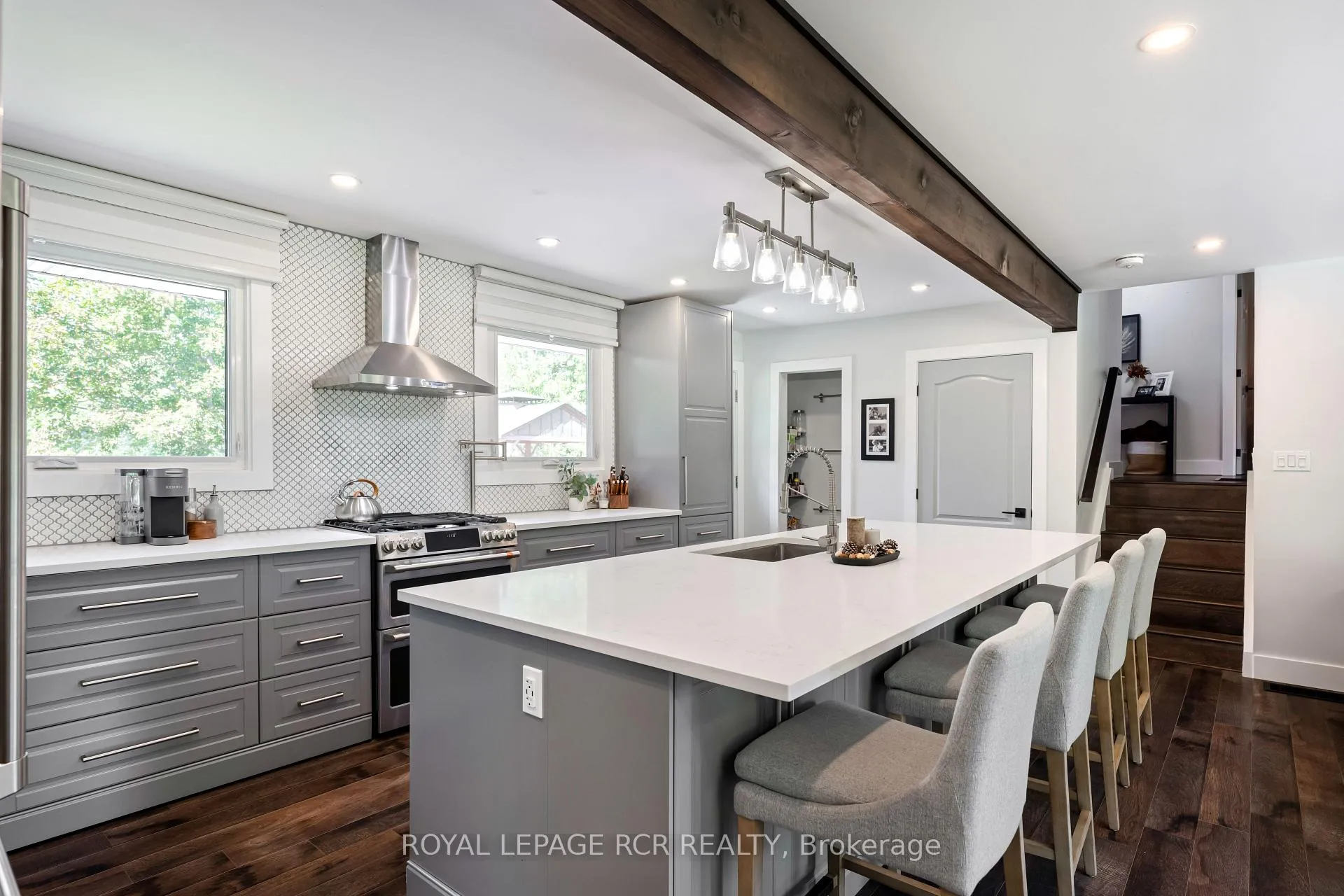 Photo 2 of 2534 Sunnidale Road, Springwater, Rural Springwater — HOMEH