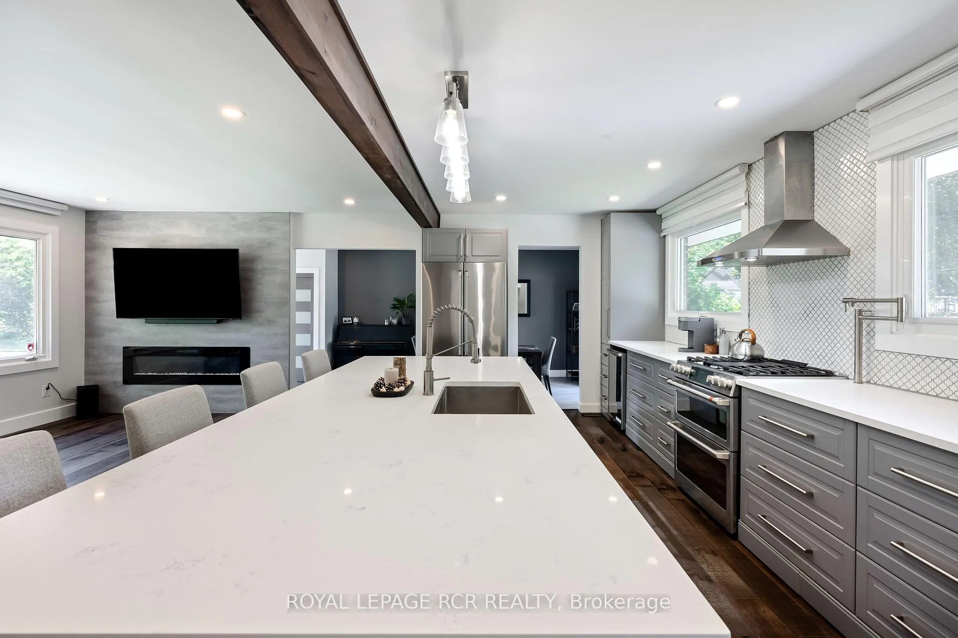 Photo 4 of 2534 Sunnidale Road, Springwater, Rural Springwater — HOMEH