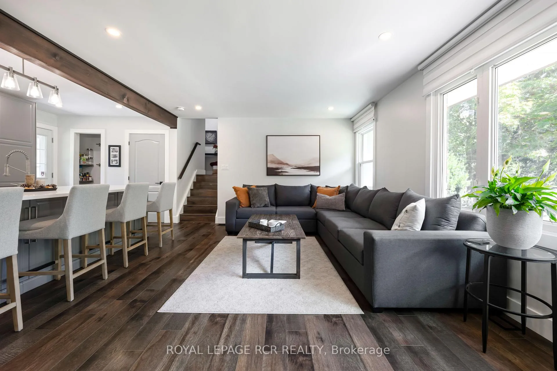 Photo 8 of 2534 Sunnidale Road, Springwater, Rural Springwater — HOMEH