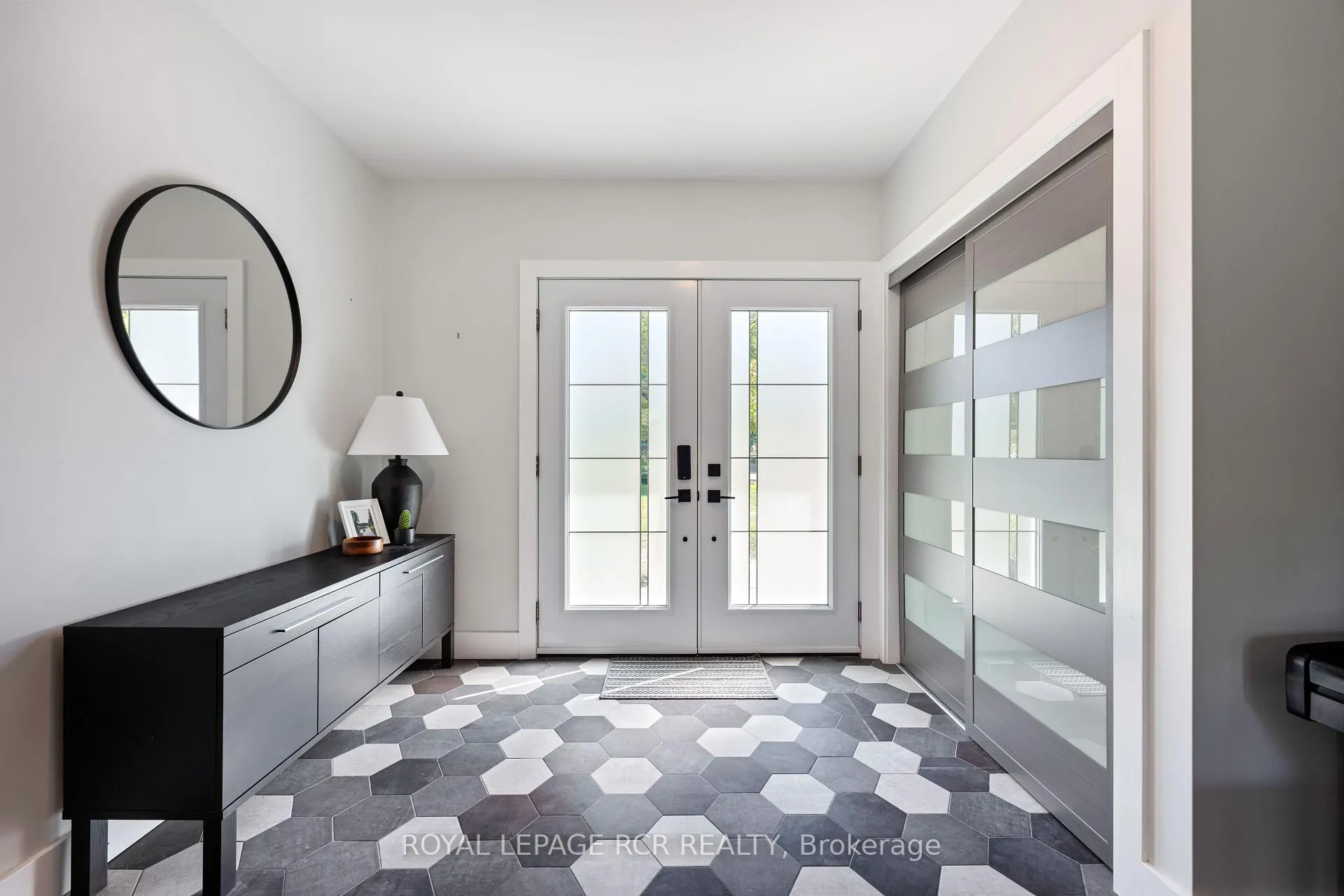 Photo 26 of 2534 Sunnidale Road, Springwater, Rural Springwater — HOMEH