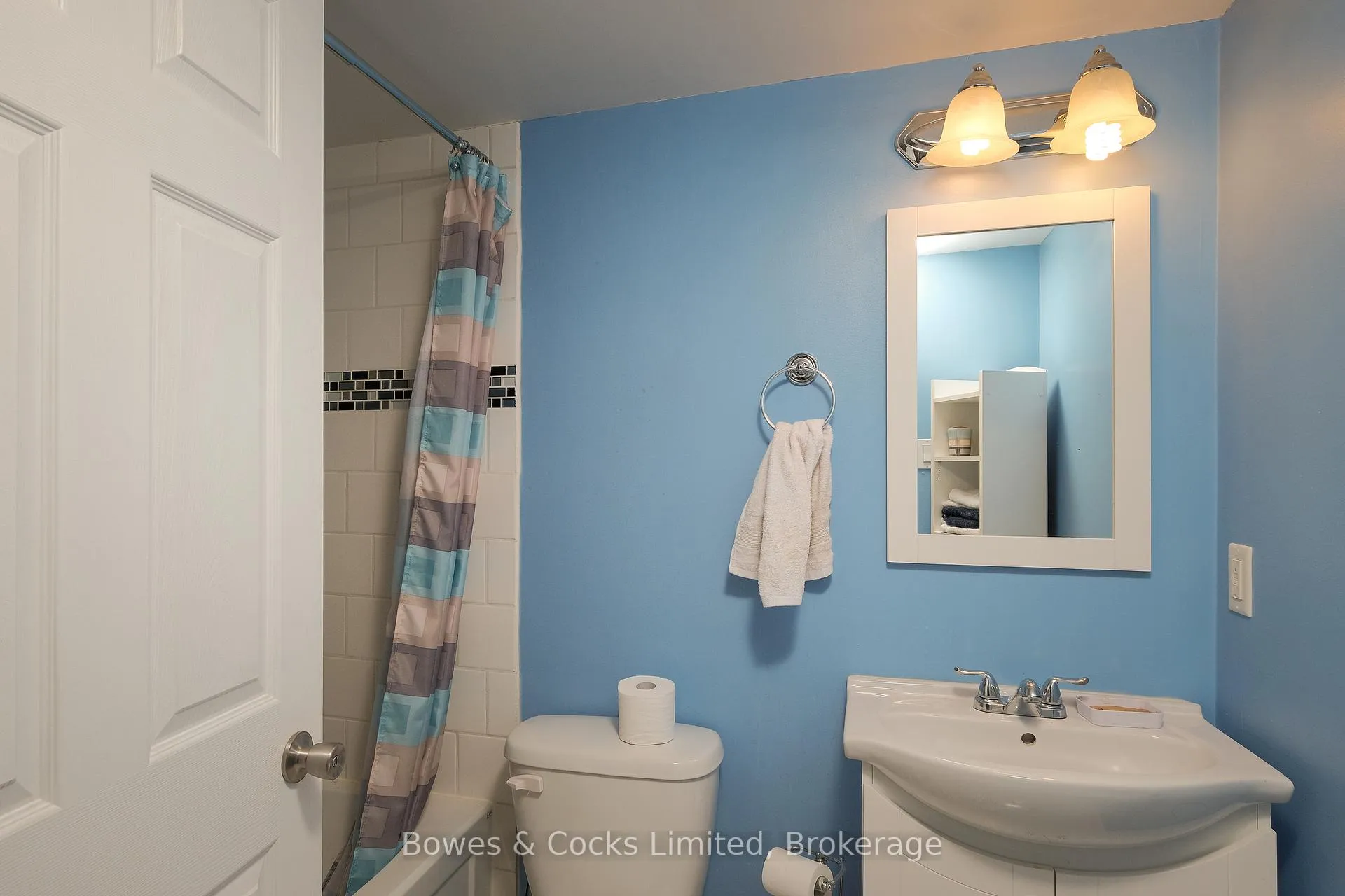 Photo 23 of 1227 Algonquin Boulevard, Peterborough, Northcrest Ward 5 — HOMEH