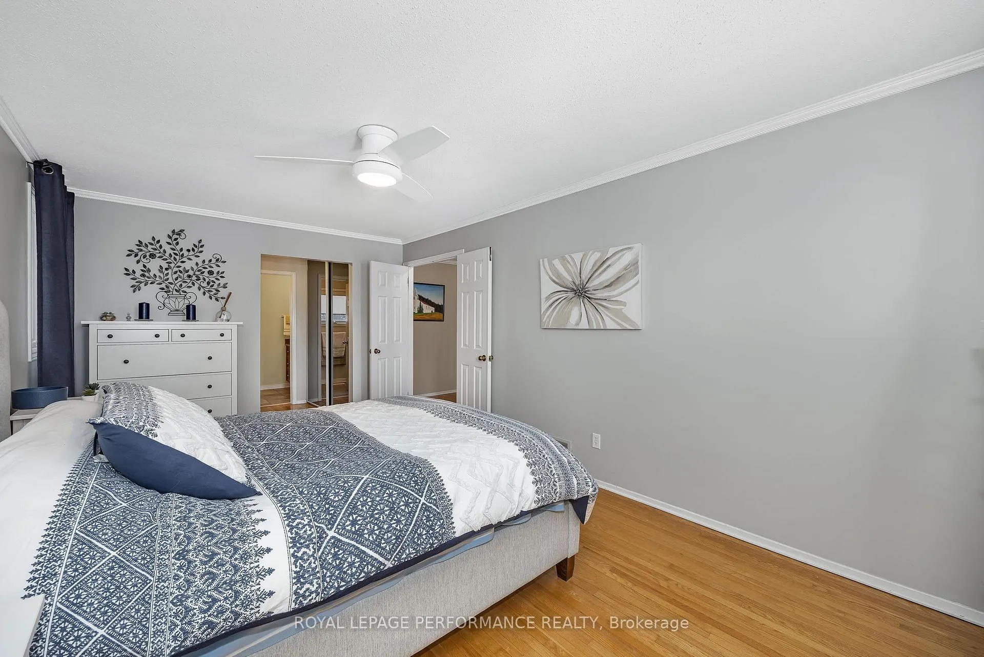 Photo 25 of 1391 Mountainside Crescent E, Ottawa, Bilberry Creek/Queenswood Heights — HOMEH