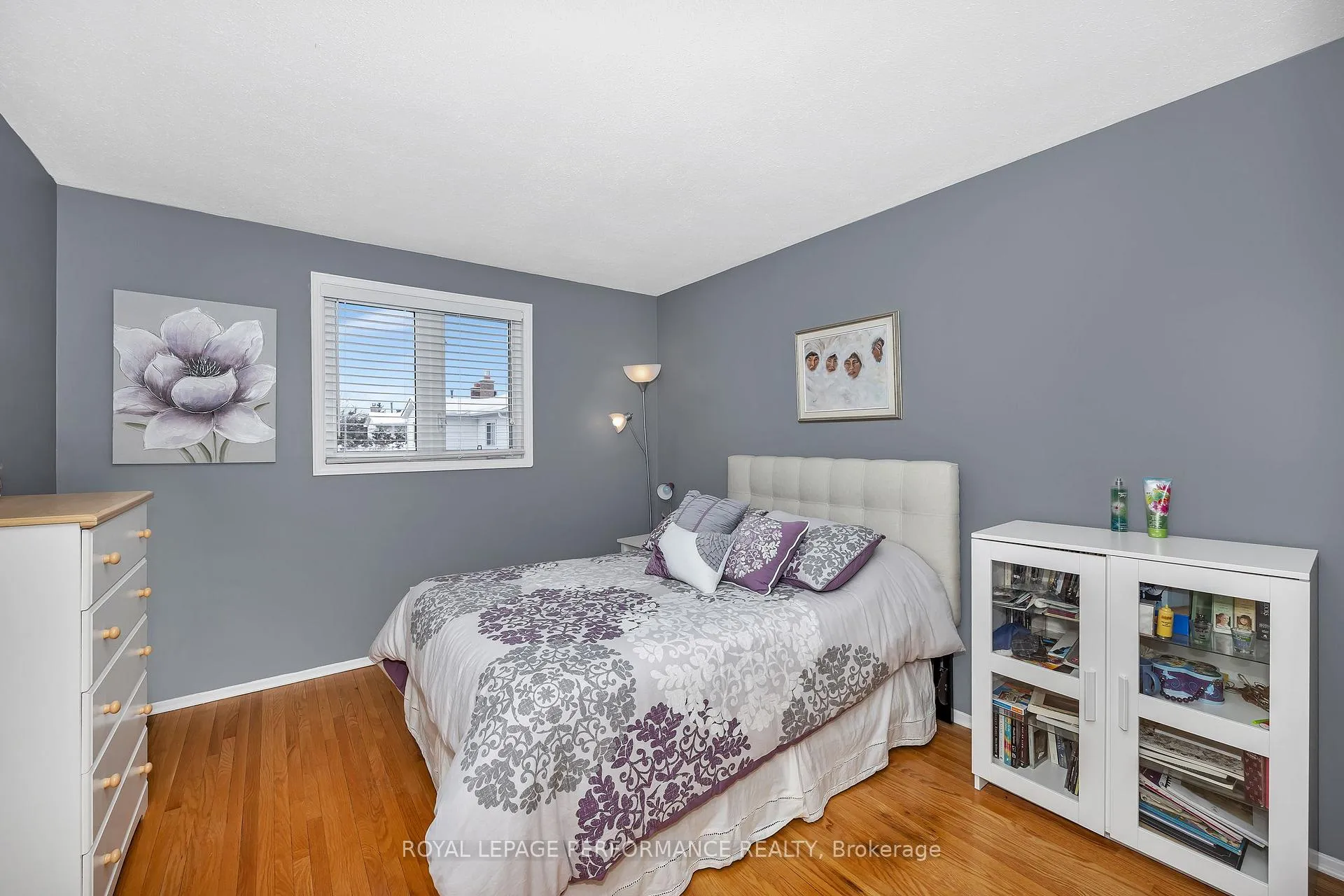 Photo 32 of 1391 Mountainside Crescent E, Ottawa, Bilberry Creek/Queenswood Heights — HOMEH
