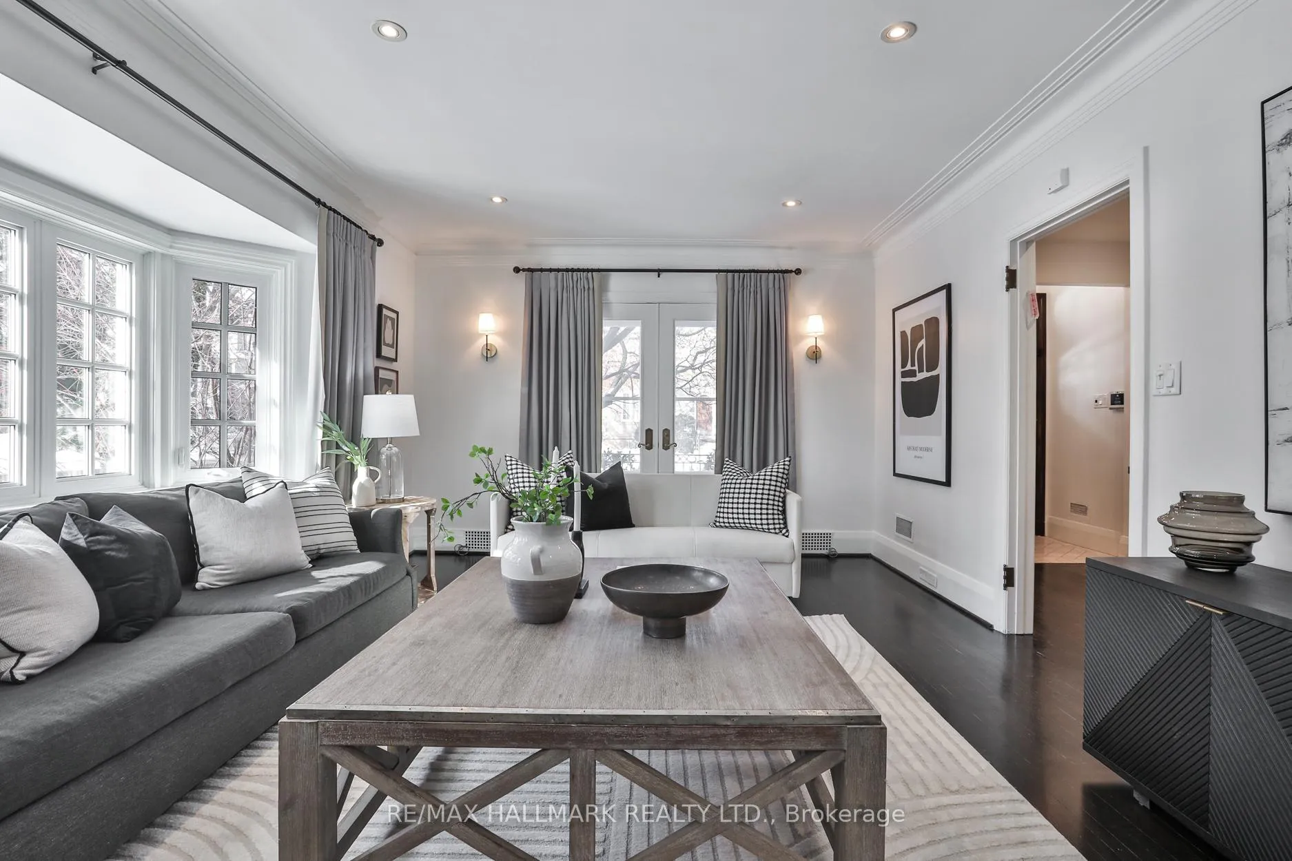 Photo 4 of 9 Glenarden Road, Toronto, Forest Hill North — HOMEH