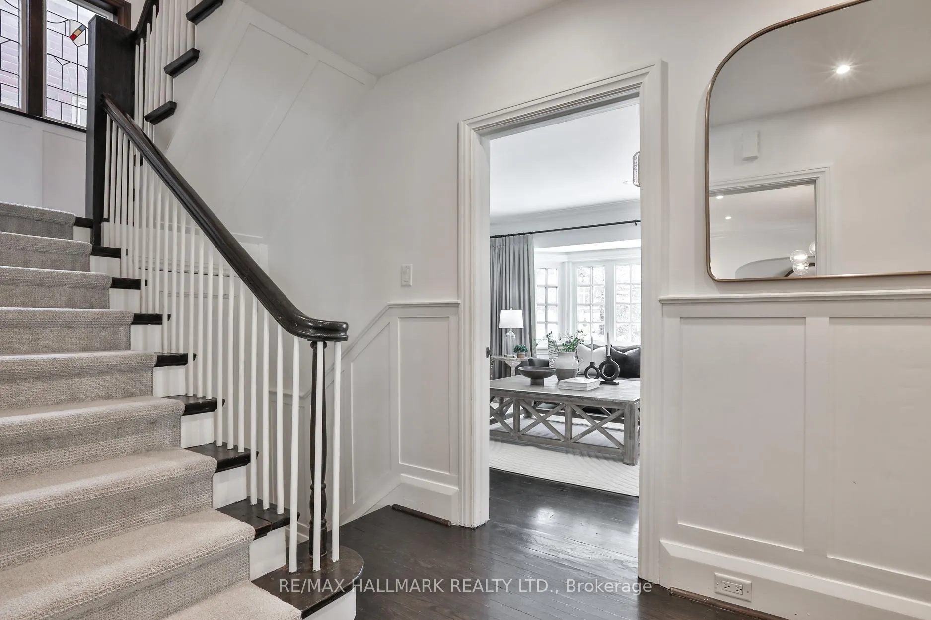 Photo 14 of 9 Glenarden Road, Toronto, Forest Hill North — HOMEH