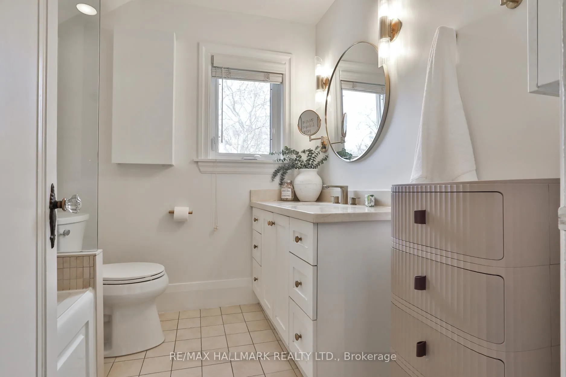 Photo 27 of 9 Glenarden Road, Toronto, Forest Hill North — HOMEH
