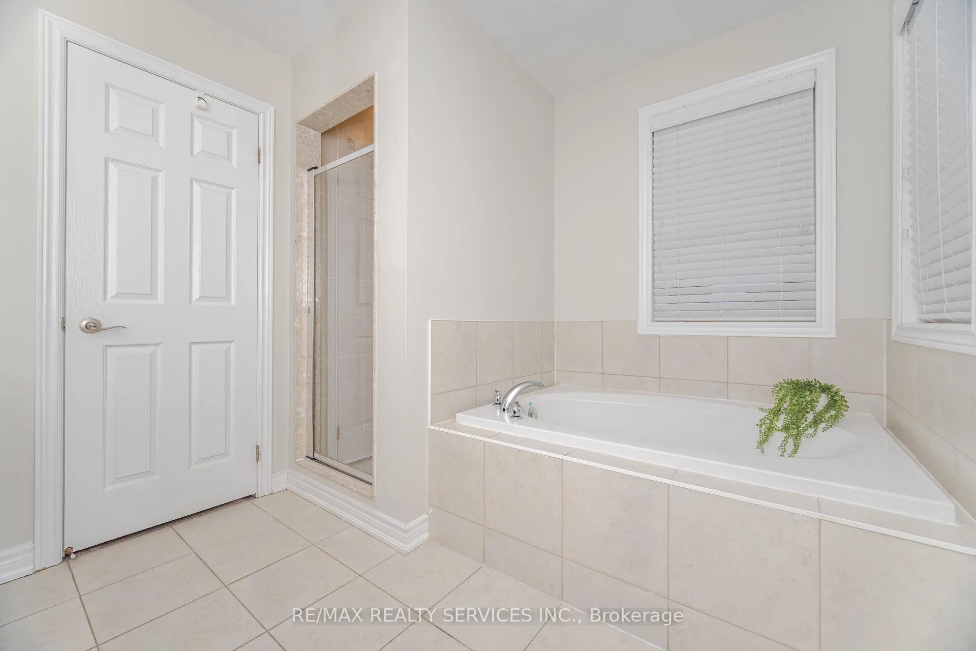 Photo 28 of 42 Abigail Crescent, Caledon, Rural Caledon — HOMEH