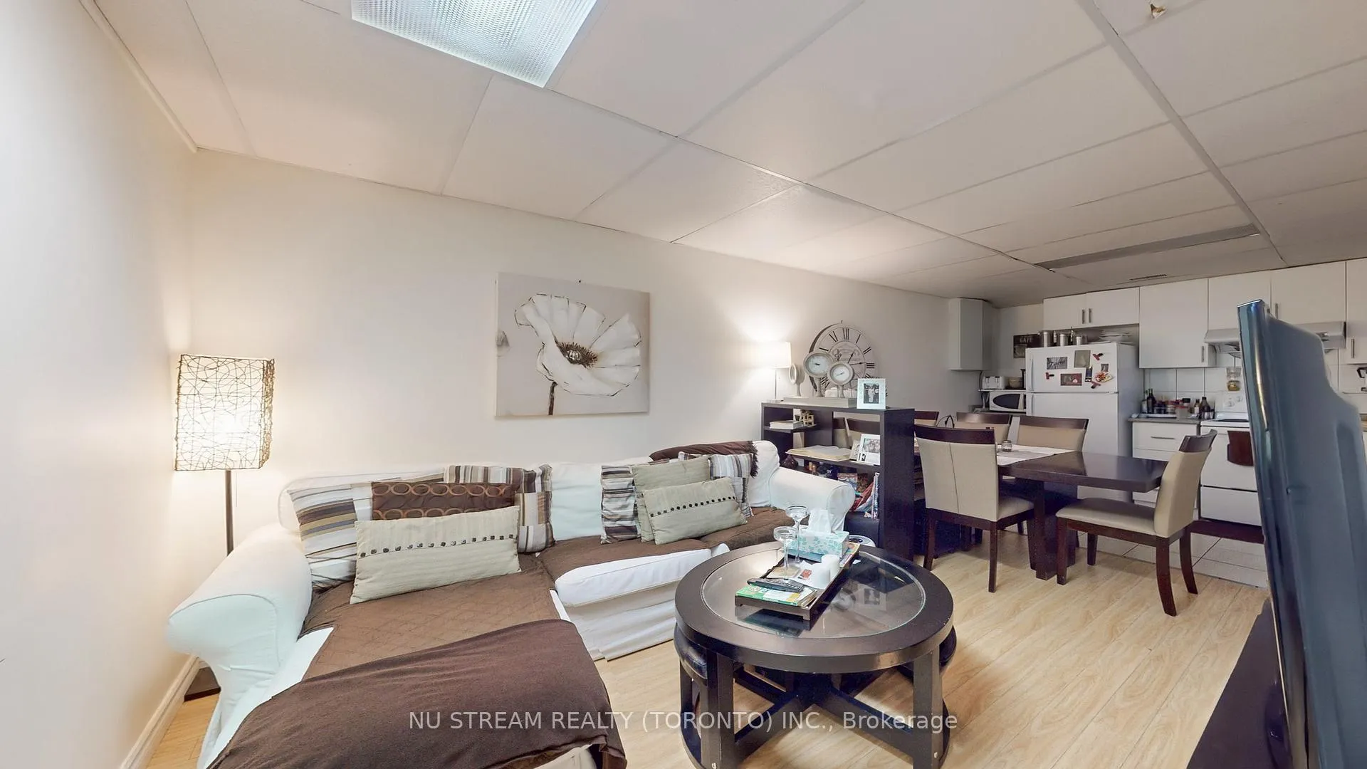 Photo 18 of 95 Madsen Crescent, Markham, Markville — HOMEH