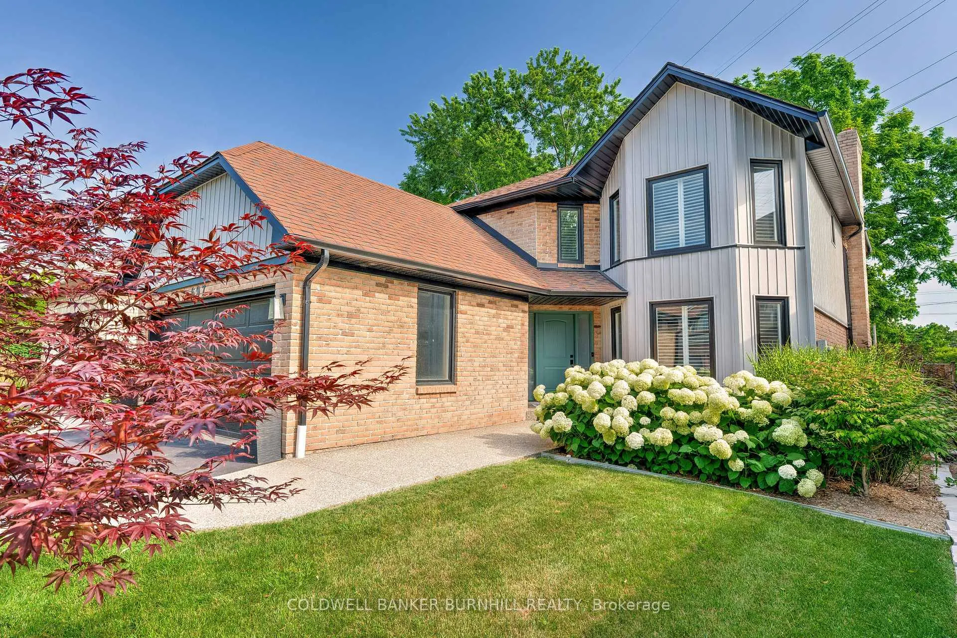 Photo 2 of 697 Lambshead Drive, Burlington, Brant — HOMEH