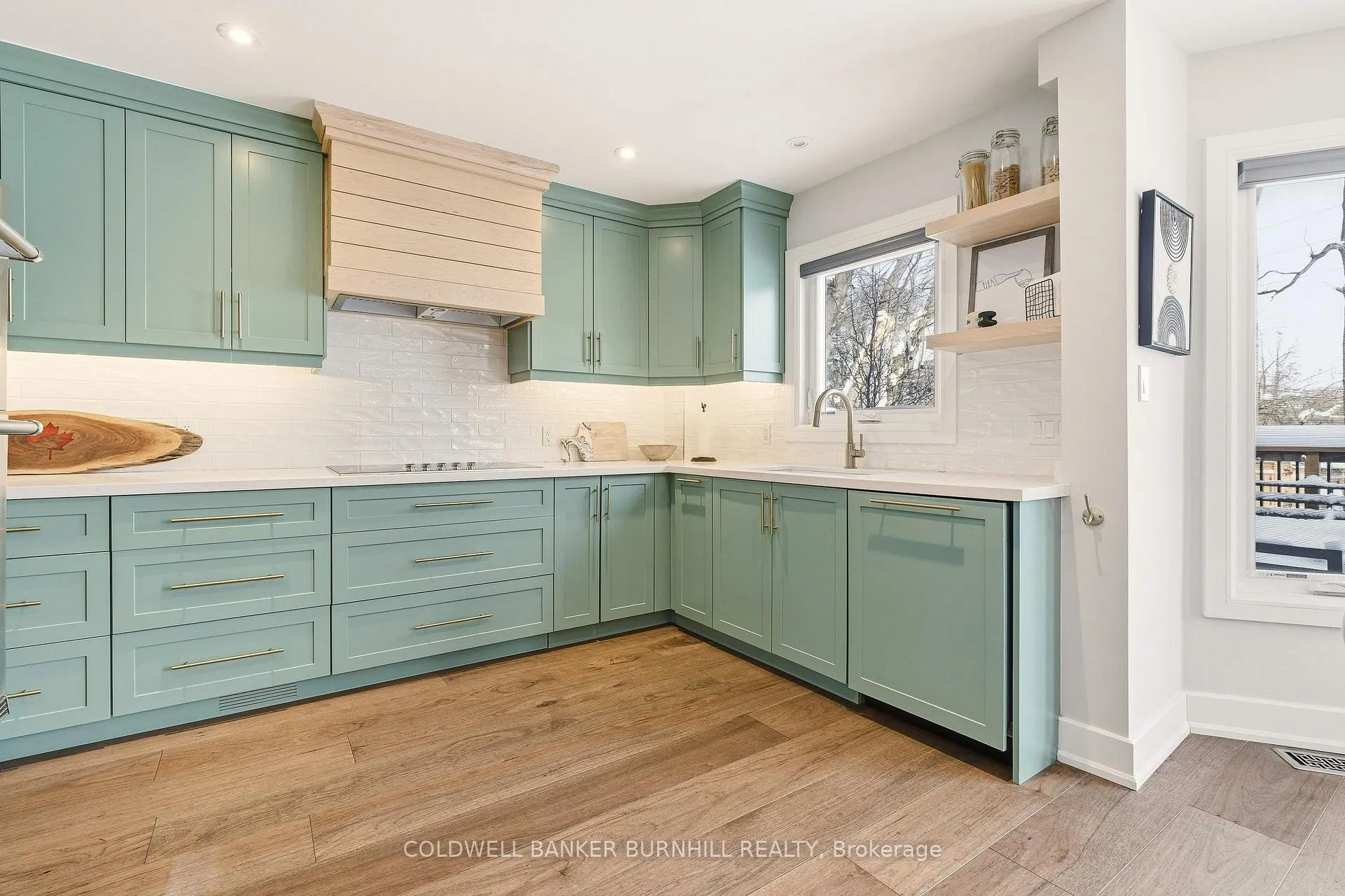 Photo 8 of 697 Lambshead Drive, Burlington, Brant — HOMEH