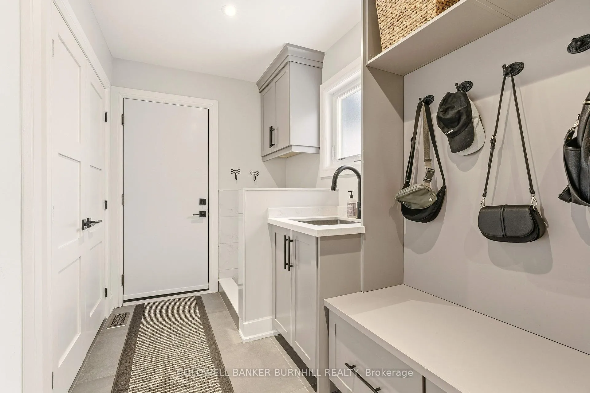 Photo 14 of 697 Lambshead Drive, Burlington, Brant — HOMEH