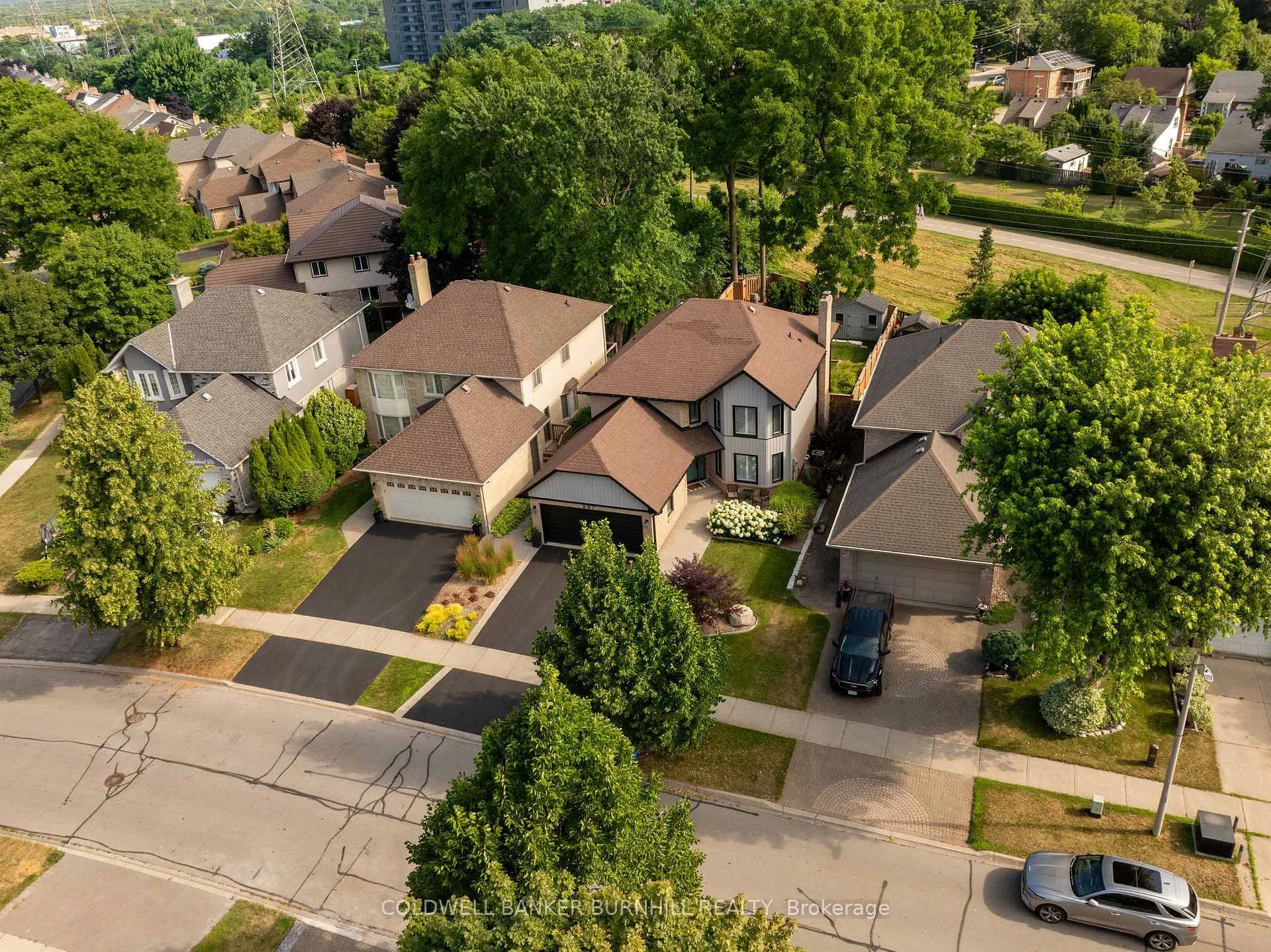 Photo 45 of 697 Lambshead Drive, Burlington, Brant — HOMEH