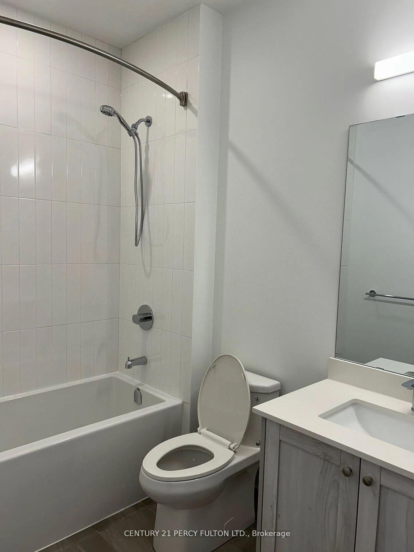 Photo 10 of Unit 110, 385 Arctic Red Drive, Oshawa, Windfields — HOMEH