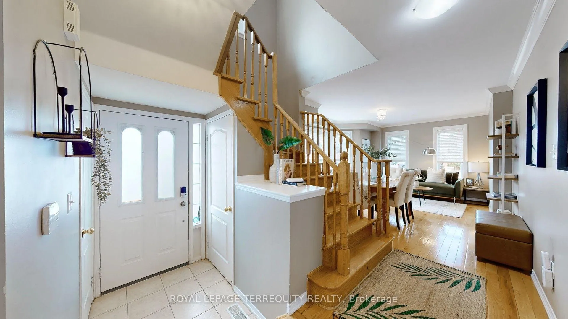 Photo 5 of 59 Carpendale Crescent, Ajax, Northeast Ajax — HOMEH