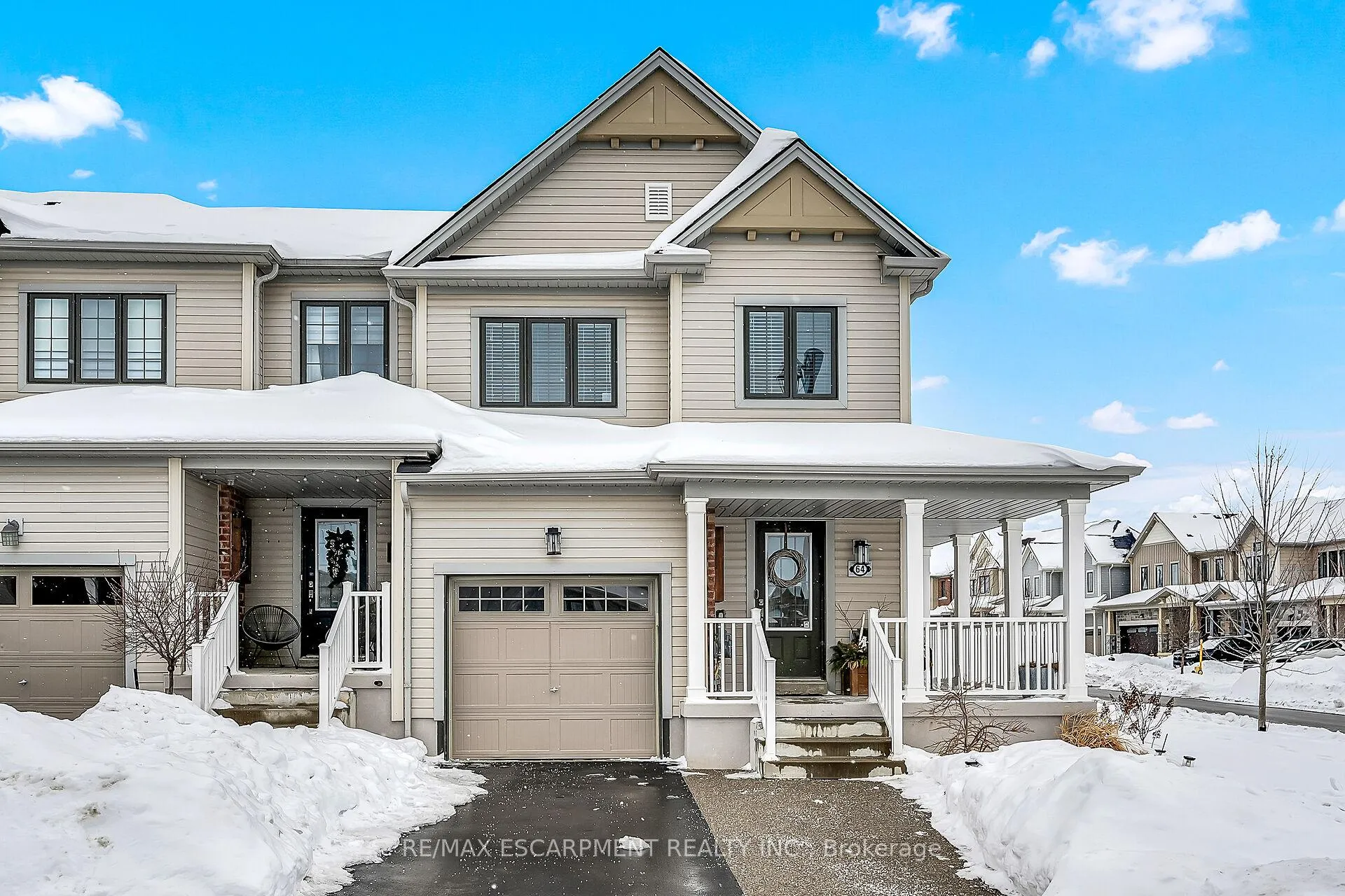 Photo 2 of 64 Arnold Marshall Boulevard, Haldimand — HOMEH
