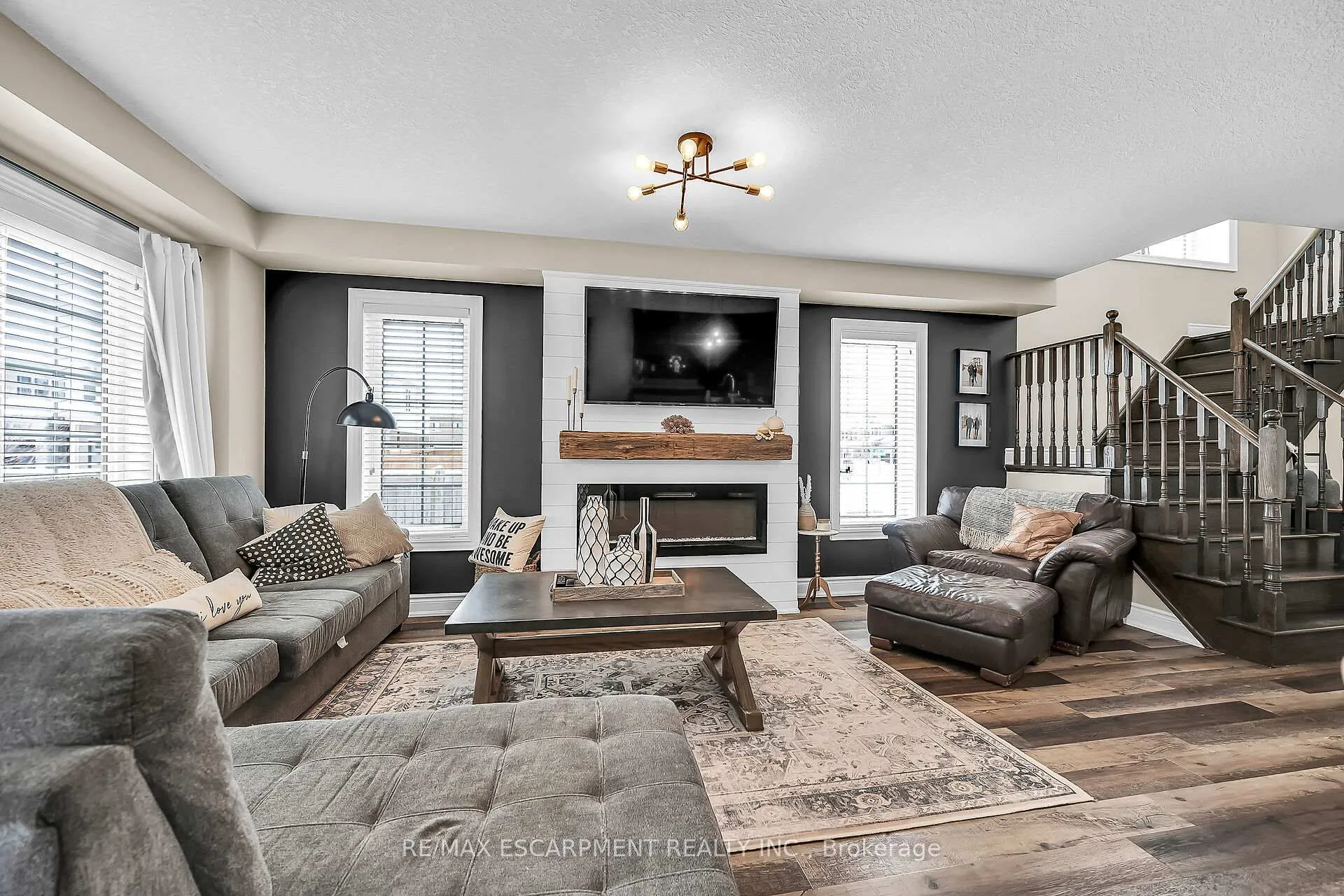 Photo 14 of 64 Arnold Marshall Boulevard, Haldimand — HOMEH