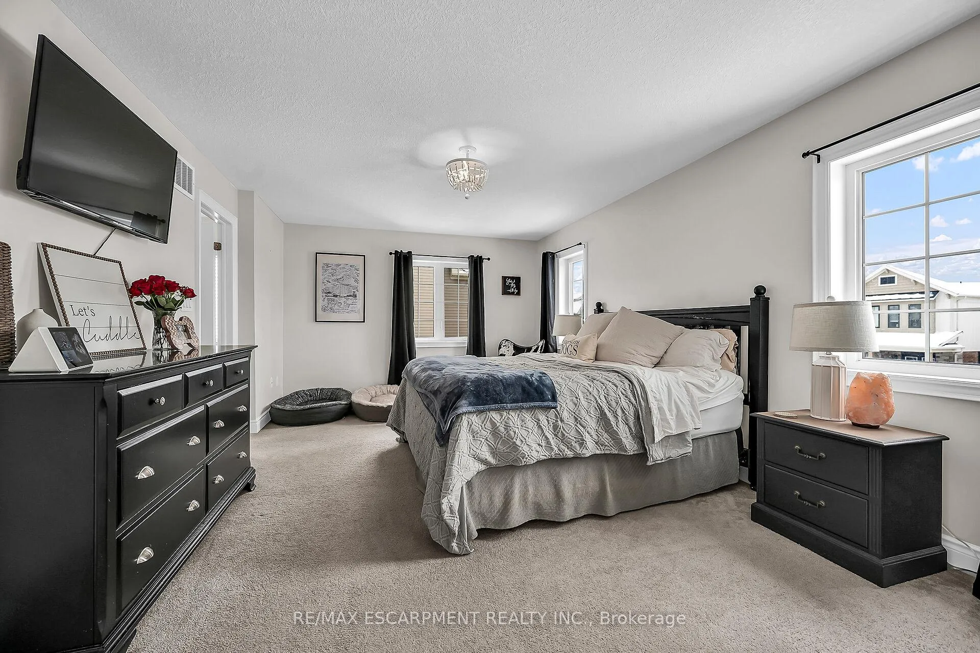 Photo 25 of 64 Arnold Marshall Boulevard, Haldimand — HOMEH