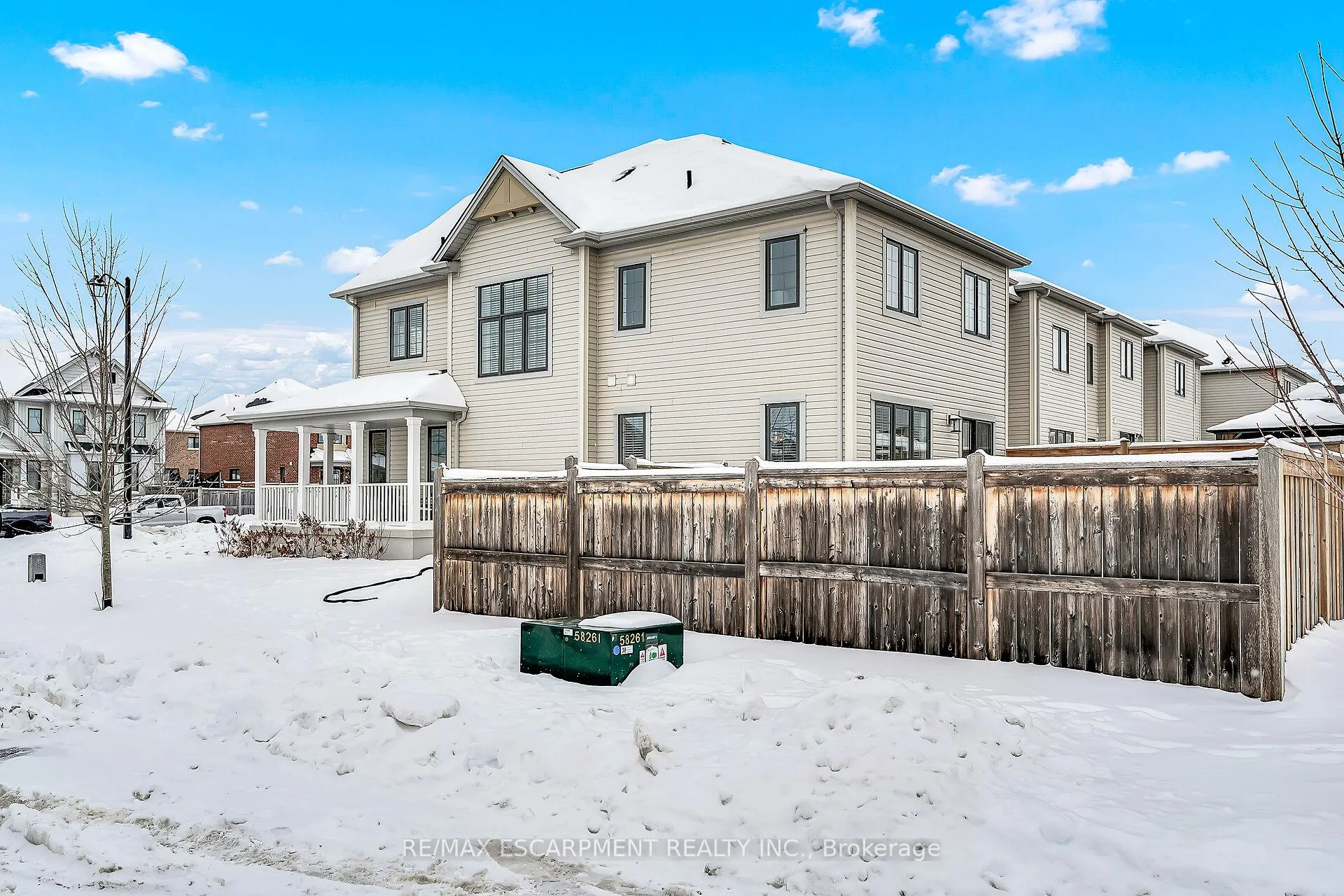 Photo 48 of 64 Arnold Marshall Boulevard, Haldimand — HOMEH