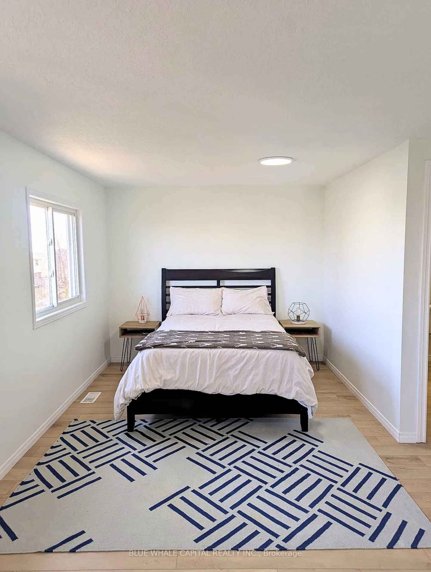 Photo 12 of 406 White Birch Avenue, Waterloo — HOMEH