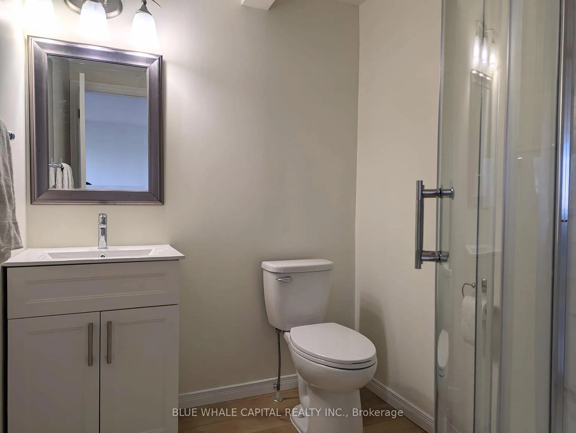 Photo 15 of 406 White Birch Avenue, Waterloo — HOMEH