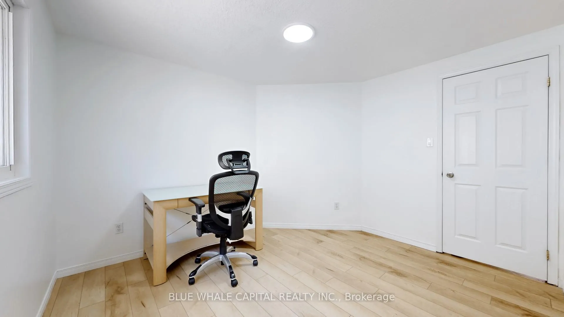 Photo 22 of 406 White Birch Avenue, Waterloo — HOMEH