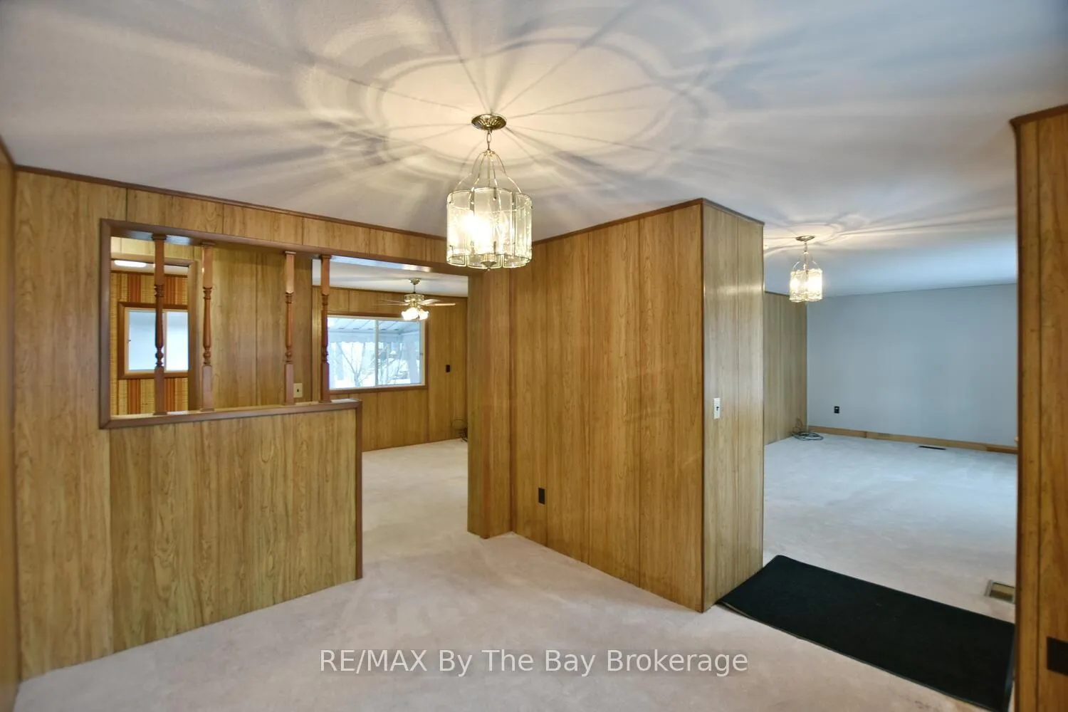 Photo 11 of 11 Carruthers Street S, Wasaga Beach — HOMEH
