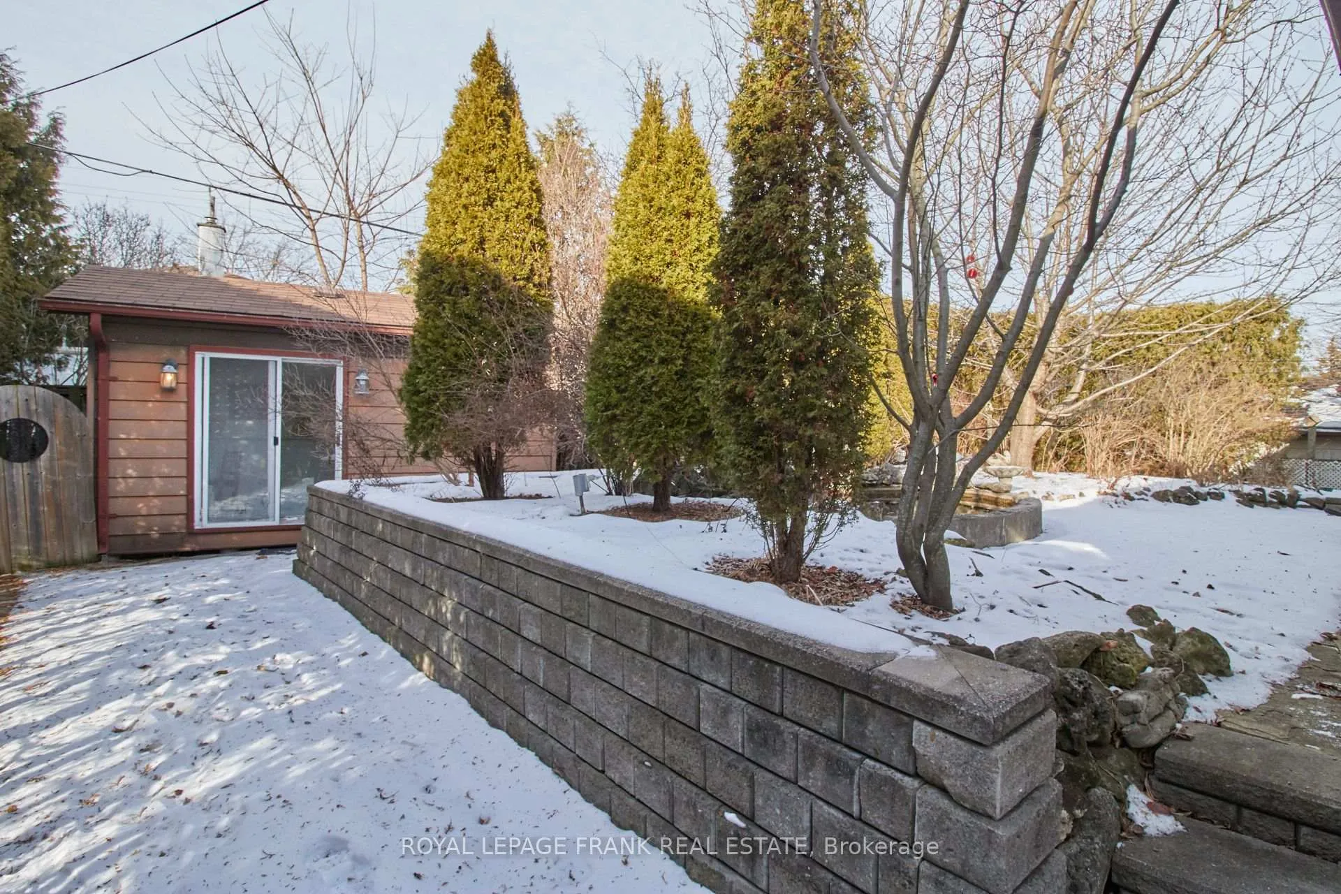 Photo 2 of 372 Arbor Court, Oshawa, McLaughlin — HOMEH