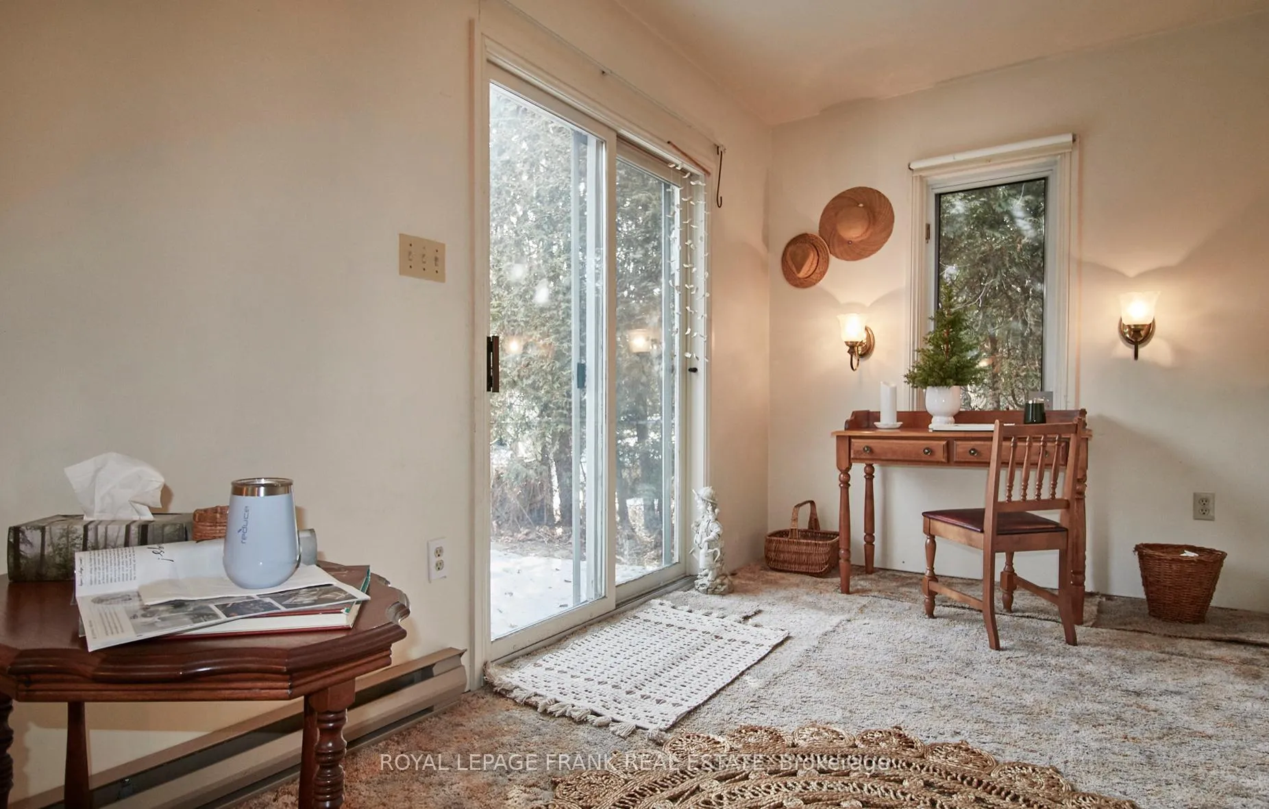Photo 11 of 372 Arbor Court, Oshawa, McLaughlin — HOMEH