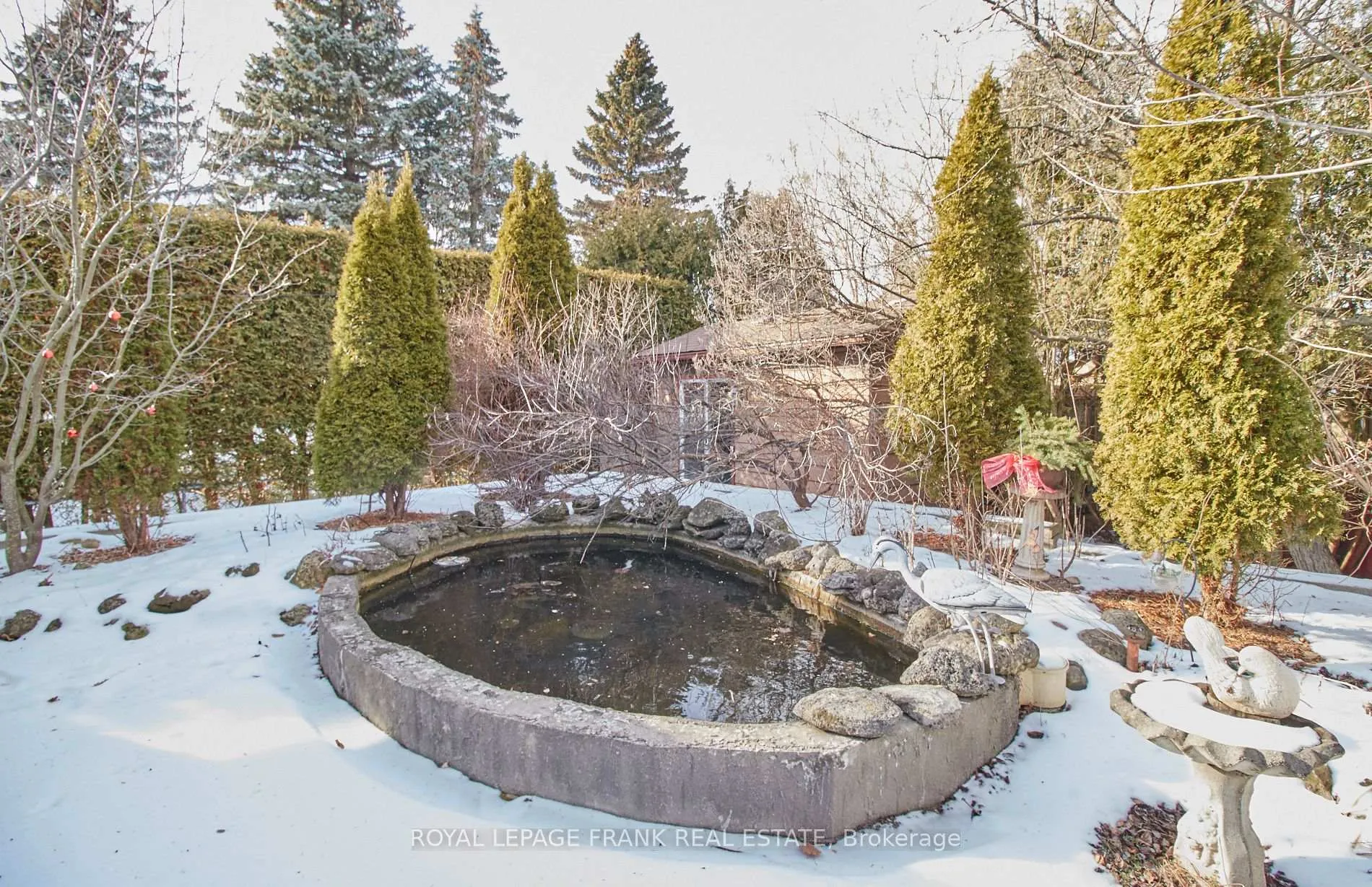 Photo 20 of 372 Arbor Court, Oshawa, McLaughlin — HOMEH