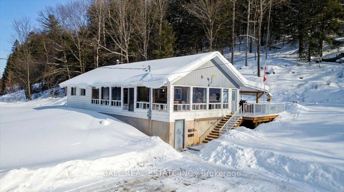 Photo 1 of 31298 Hwy 28 E, Bancroft, Dungannon Ward — HOMEH