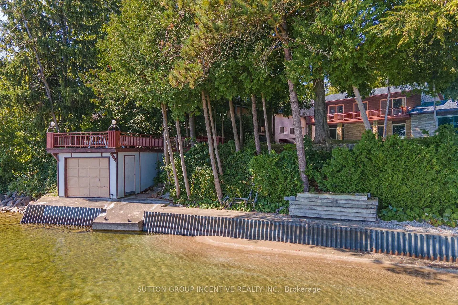 Photo 9 of 201-C Tynhead Road, Barrie, South Shore — HOMEH