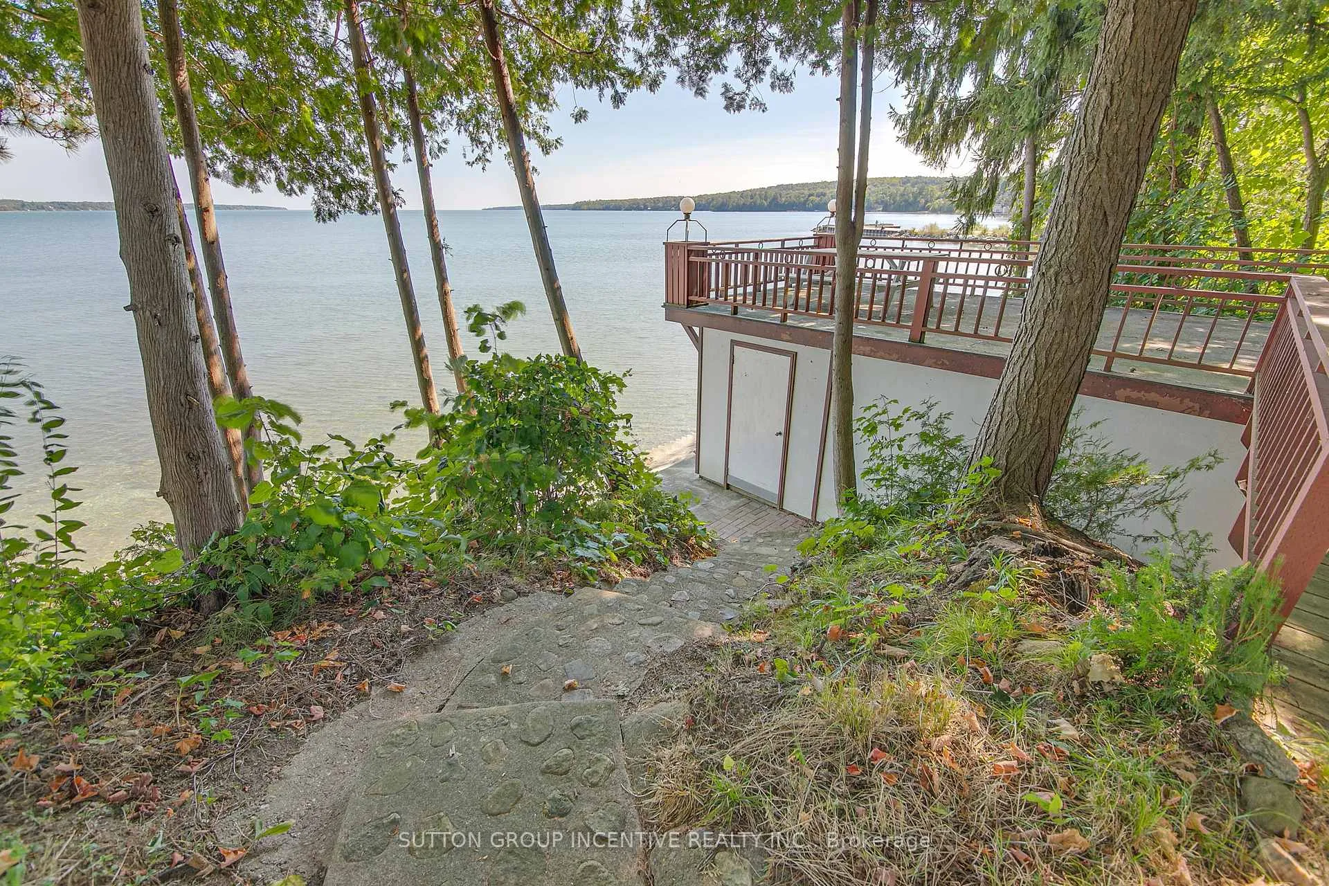 Photo 13 of 201-C Tynhead Road, Barrie, South Shore — HOMEH