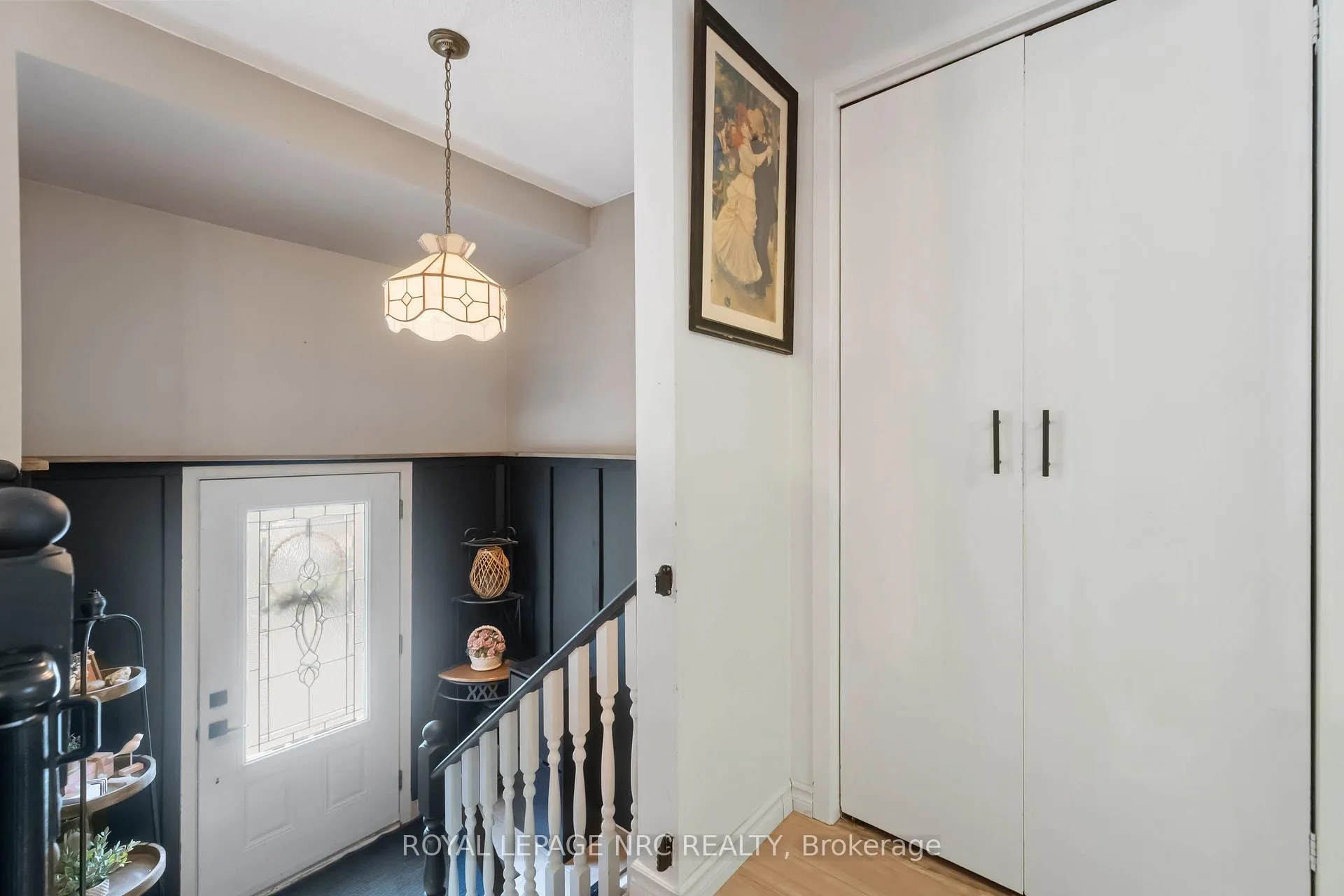 Photo 7 of 6058 Wildrose Crescent, Niagara Falls, Oldfield — HOMEH