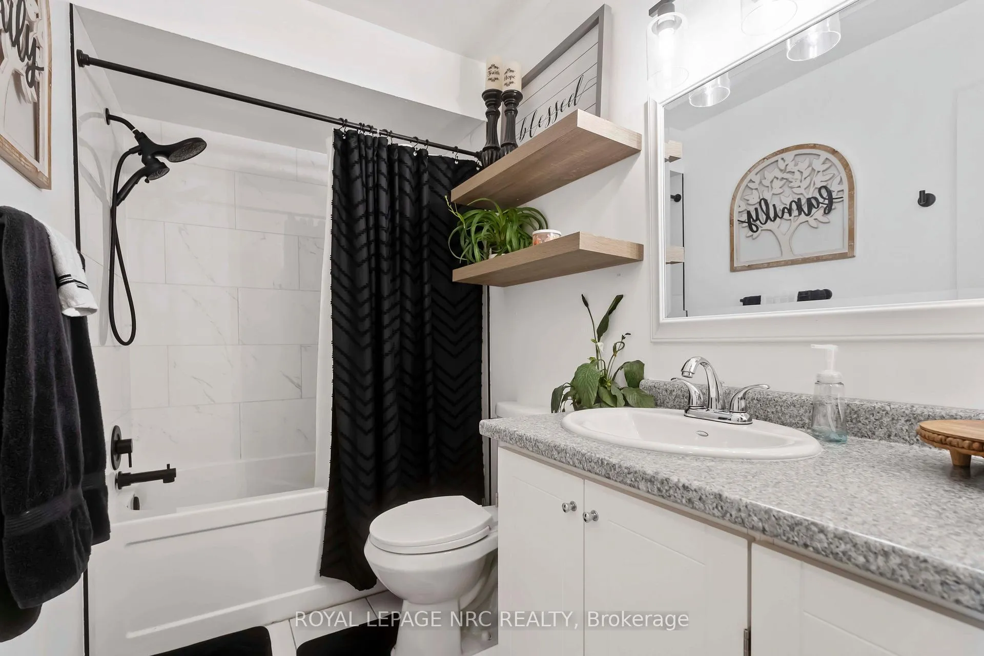 Photo 33 of 6058 Wildrose Crescent, Niagara Falls, Oldfield — HOMEH