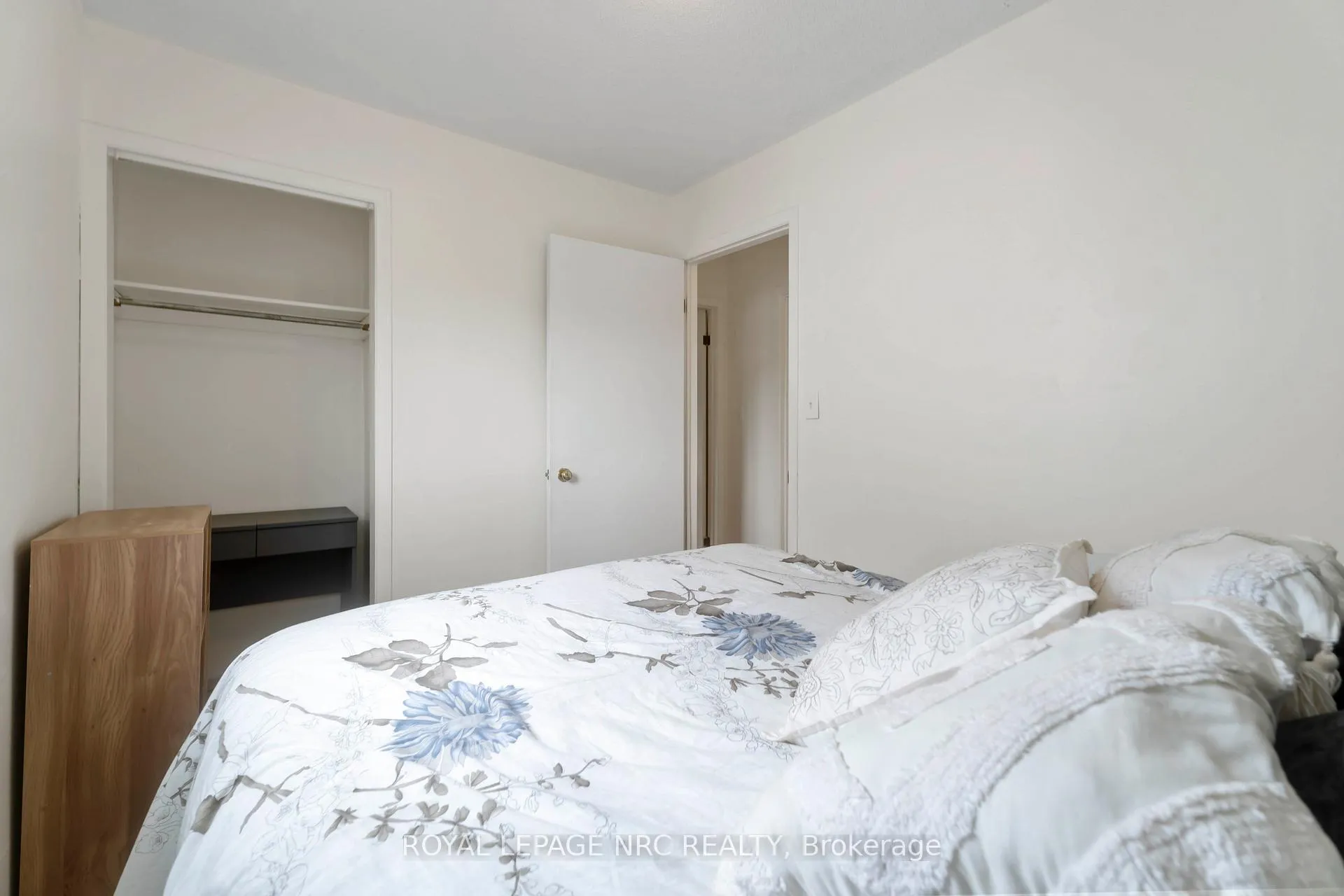 Photo 37 of 6058 Wildrose Crescent, Niagara Falls, Oldfield — HOMEH