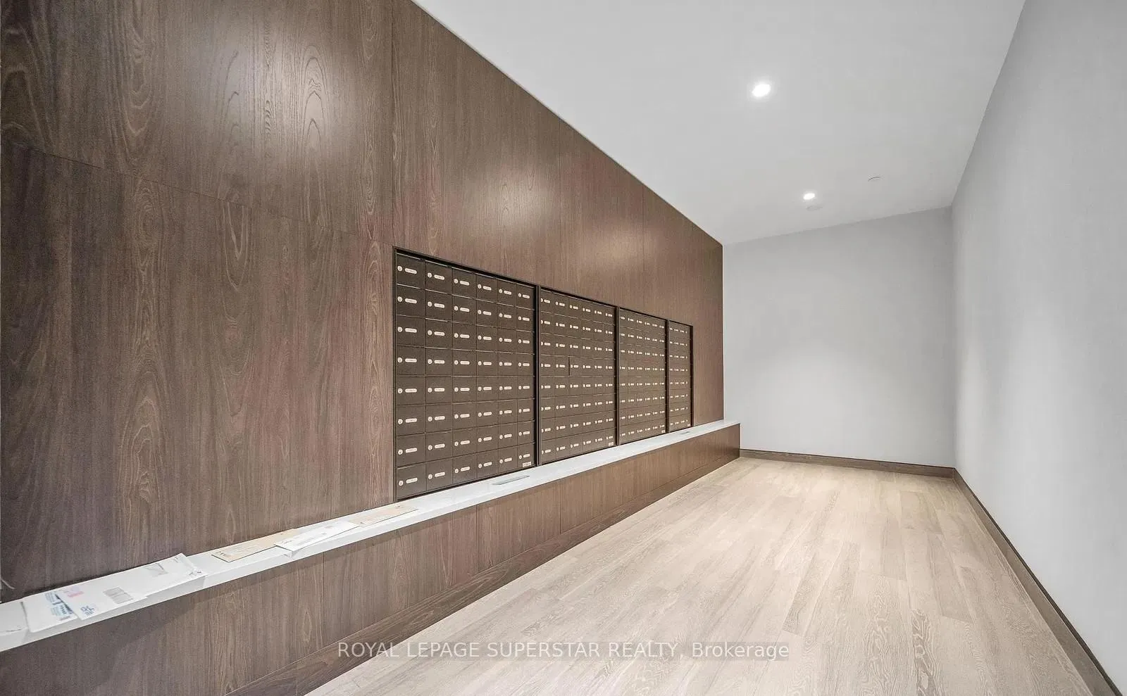 Photo 5 of Unit 1108, 8010 Derry Road, Milton, Coates — HOMEH