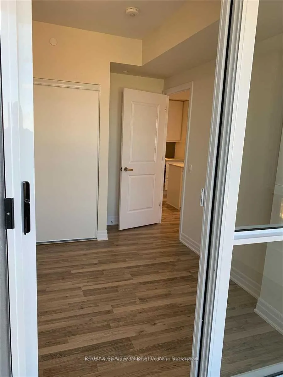Photo 11 of Unit 1903, 9085 Jane Street, Vaughan, Concord — HOMEH